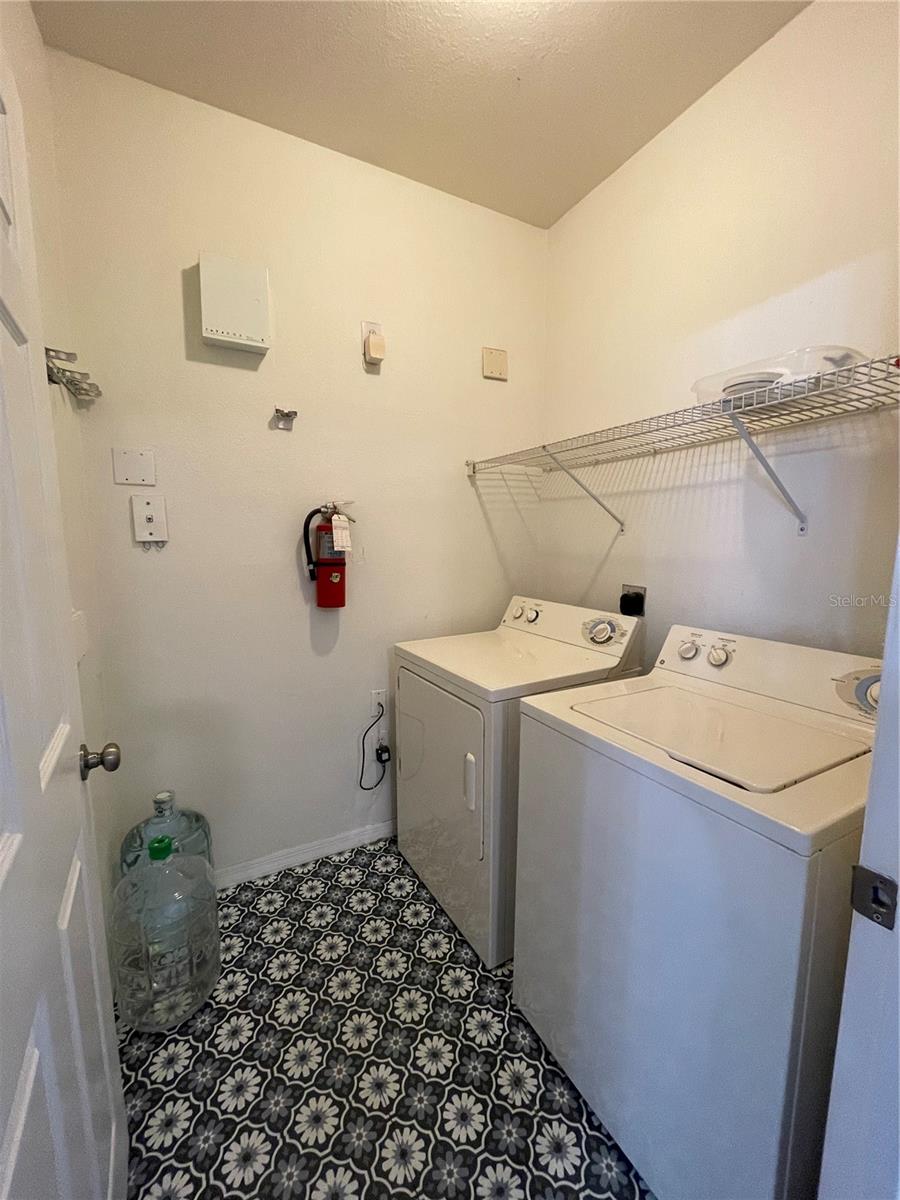 COURTNEY PALMS CONDO - Residential Lease