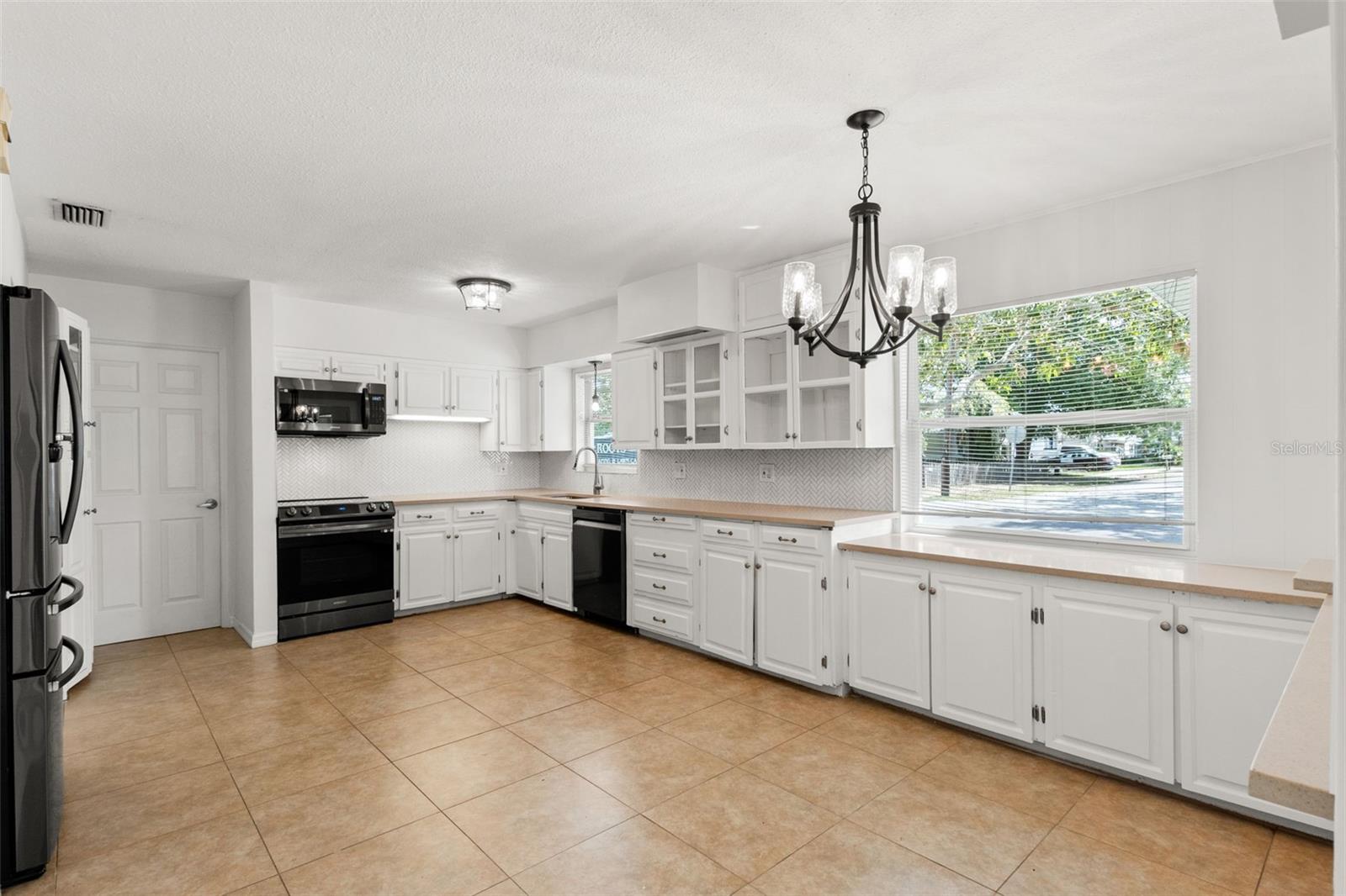 PASADENA ESTATES SEC H - Residential