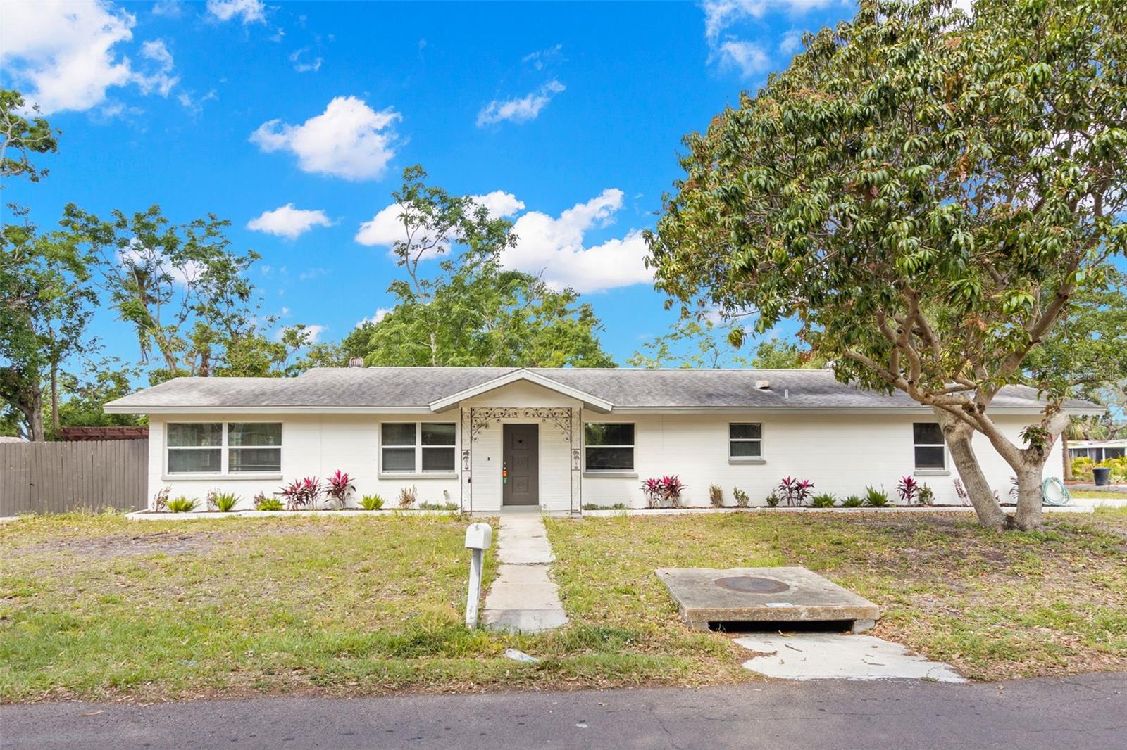 PASADENA ESTATES SEC H - Residential
