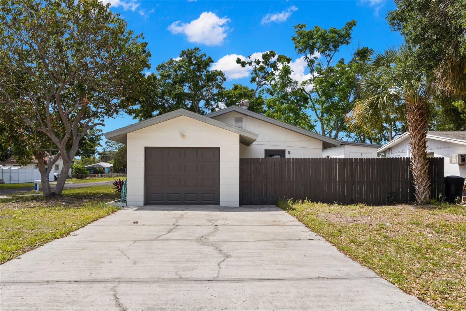 PASADENA ESTATES SEC H - Residential