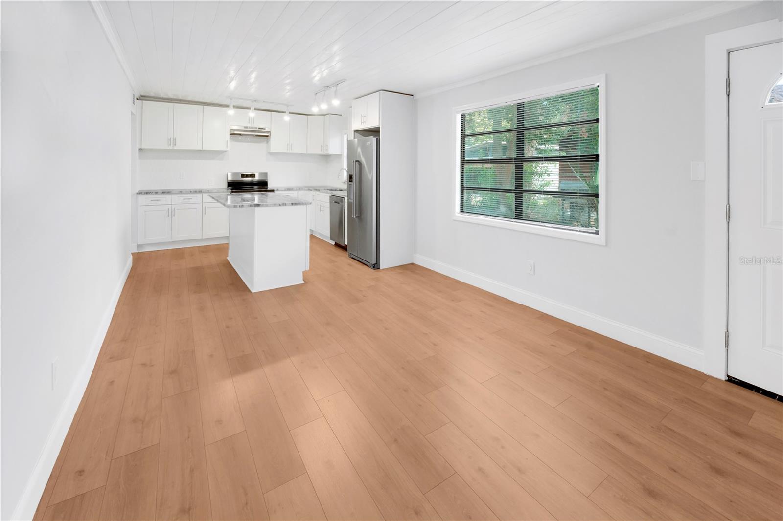 SUNSET ADD - Residential