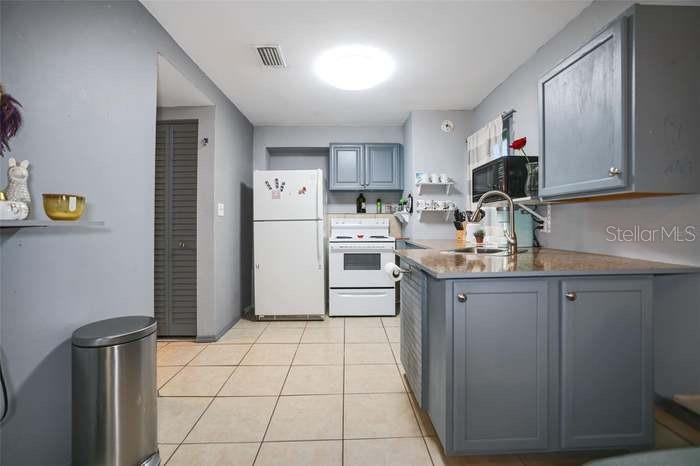 COLFAX CITY - Residential Income