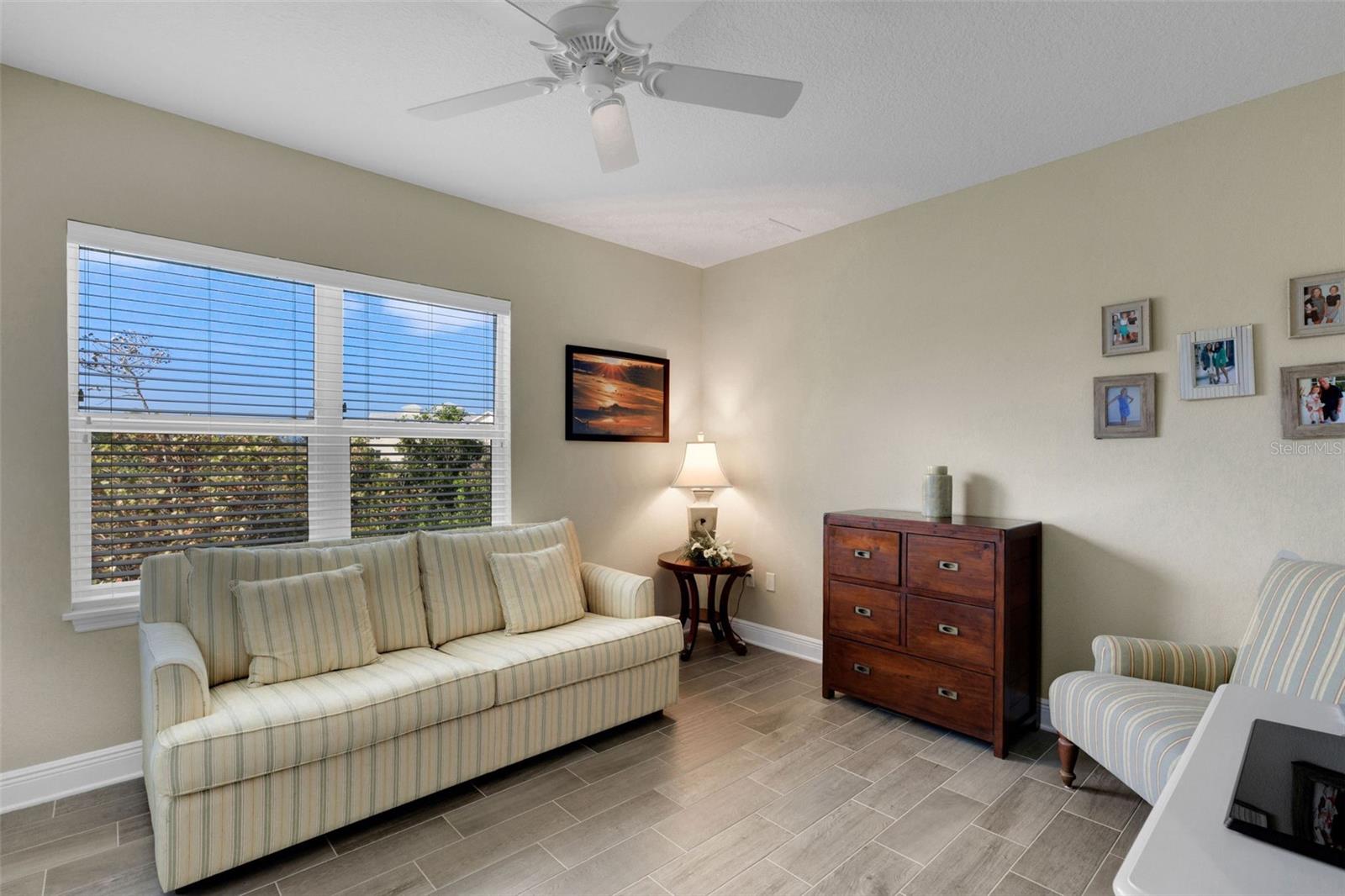 PALMA SOLA BAY CLUB PH 4 - Residential