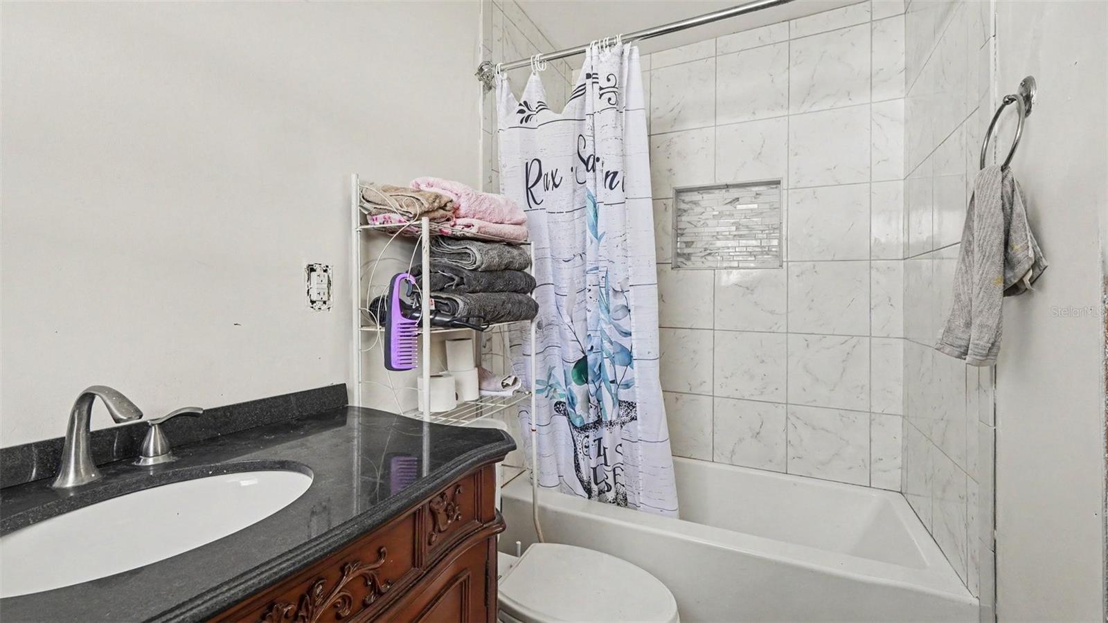 BREEZEWOOD ESTATES - Residential
