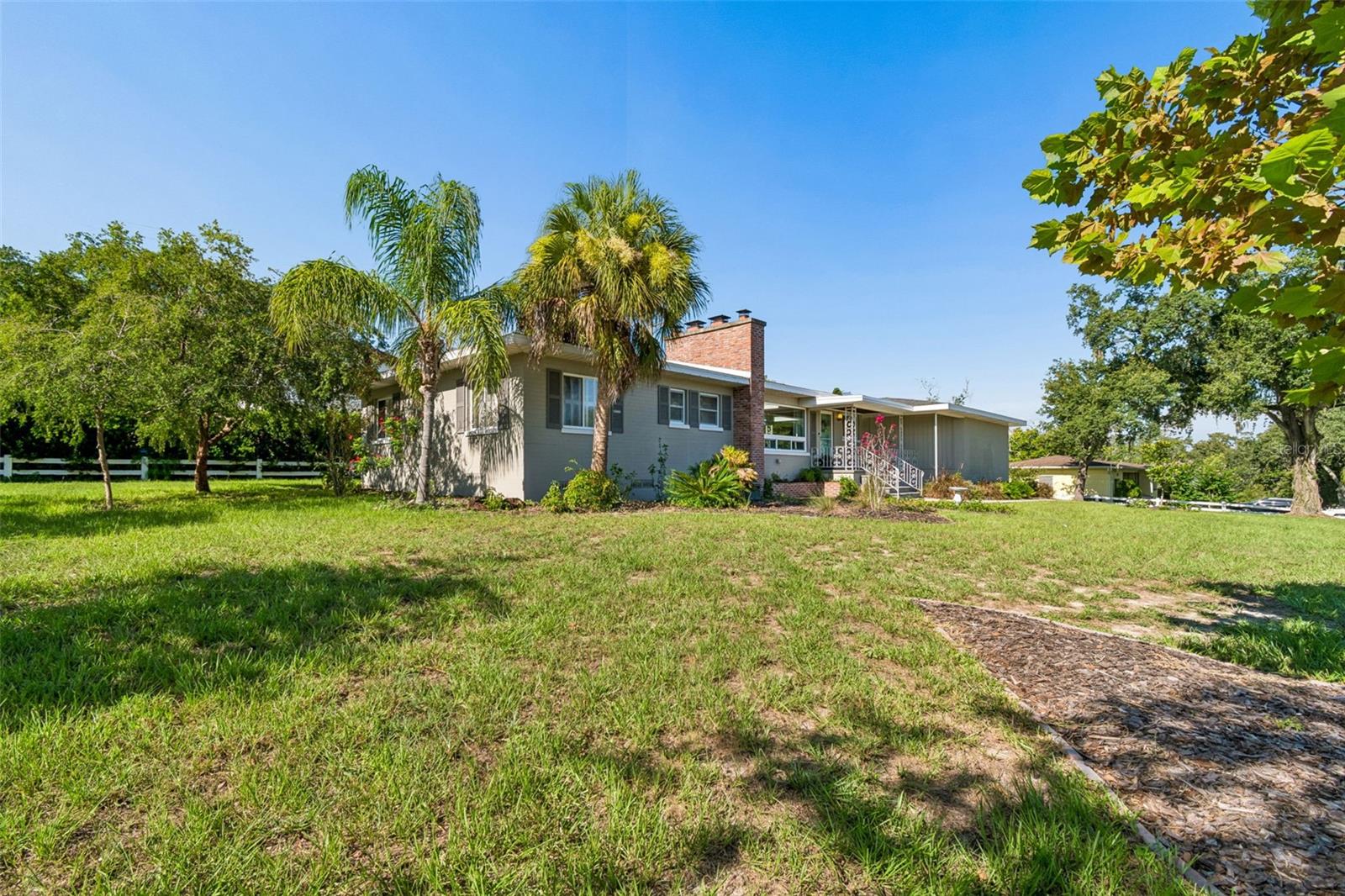 TEMPLE TERRACE ESTATES - Residential