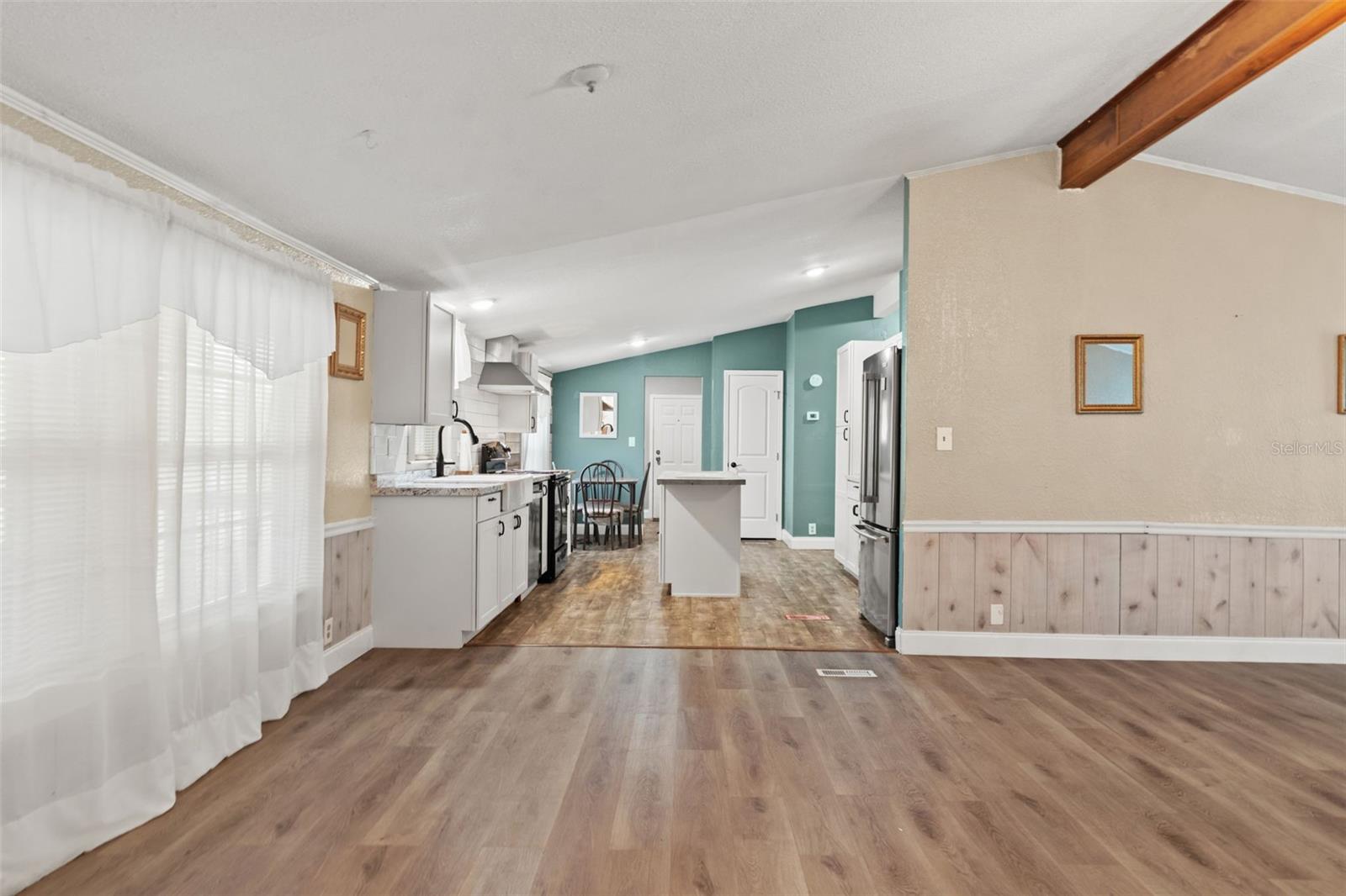 HIGHLAND LAKES - Residential