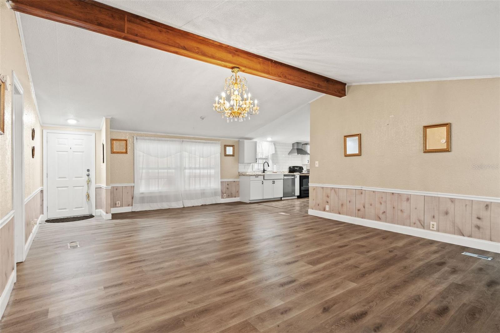 HIGHLAND LAKES - Residential