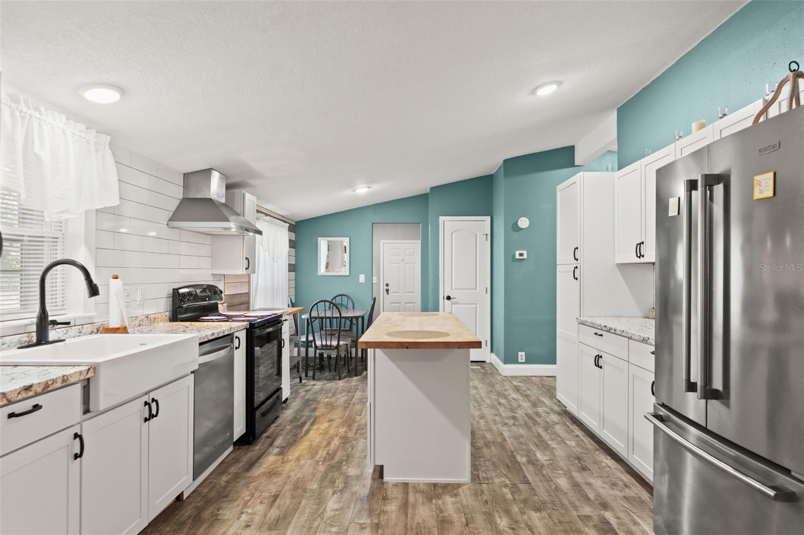 HIGHLAND LAKES - Residential