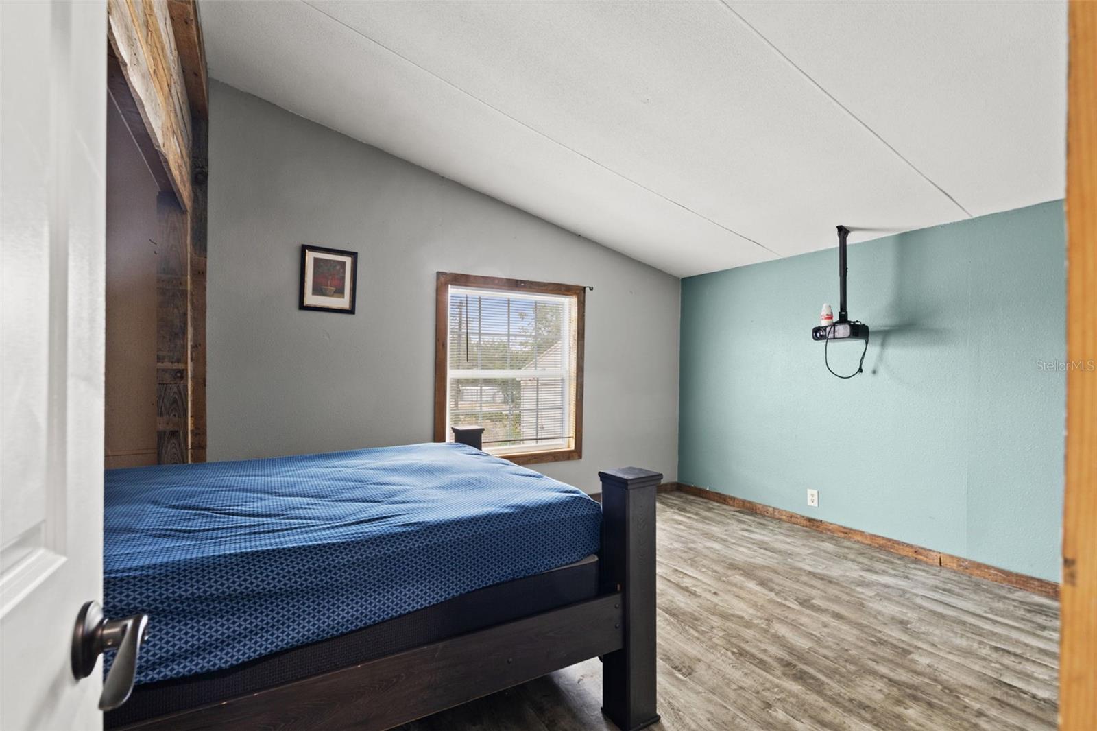 HIGHLAND LAKES - Residential
