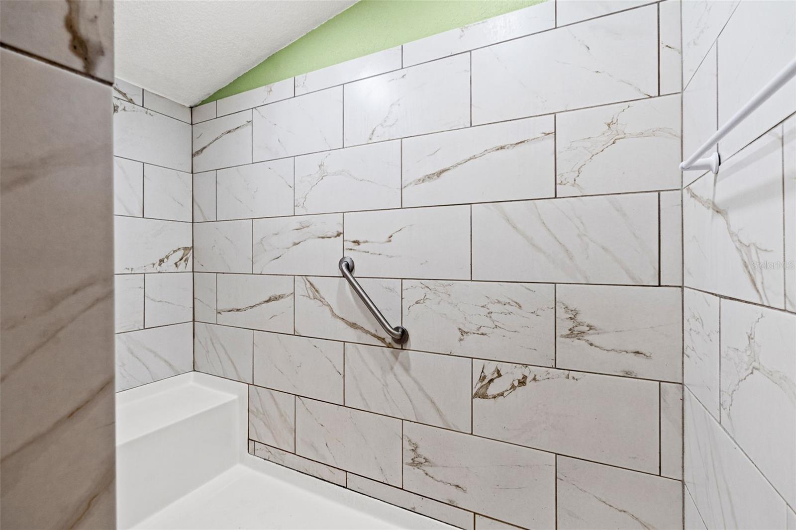 HIGHLAND LAKES - Residential