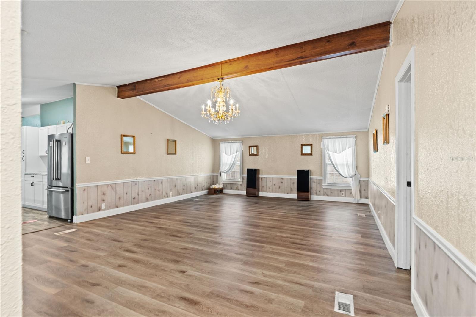 HIGHLAND LAKES - Residential