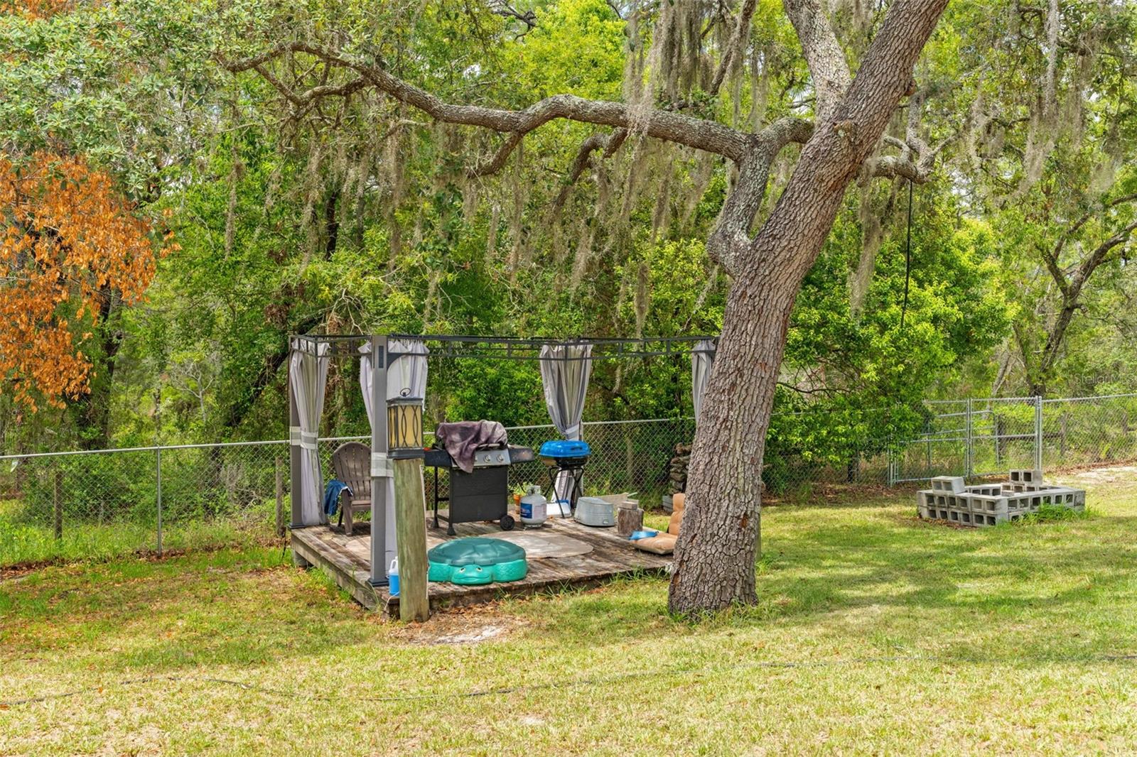 HIGHLAND LAKES - Residential