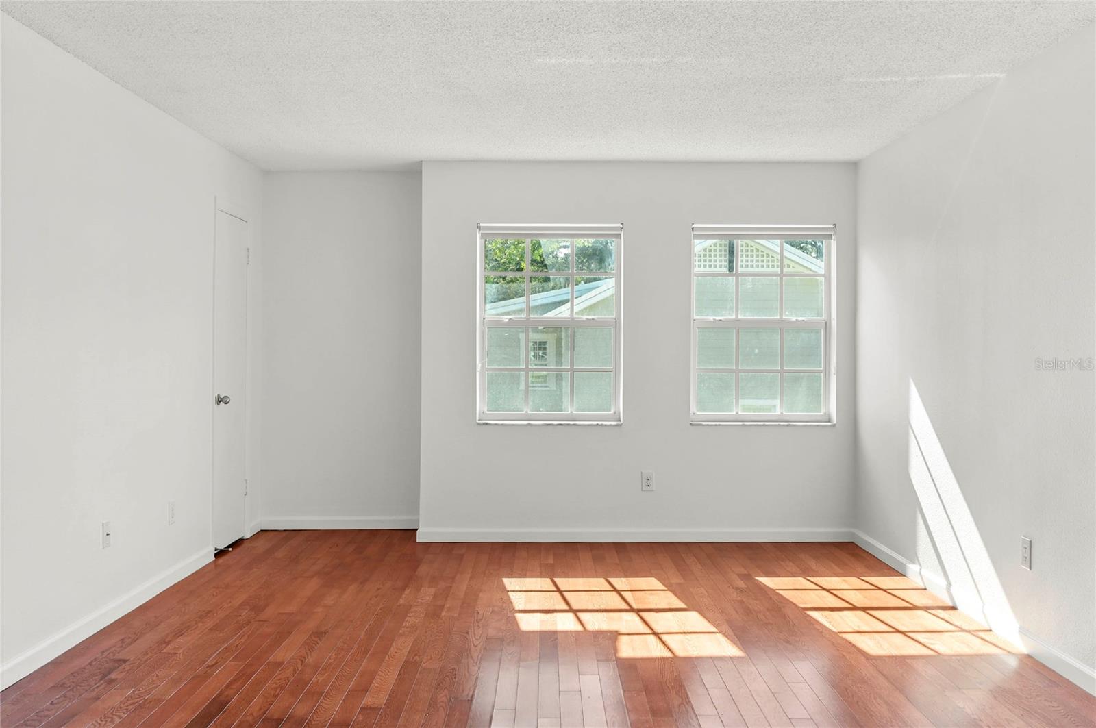 AMELIA PLACE, A CONDOMINIUM - Residential