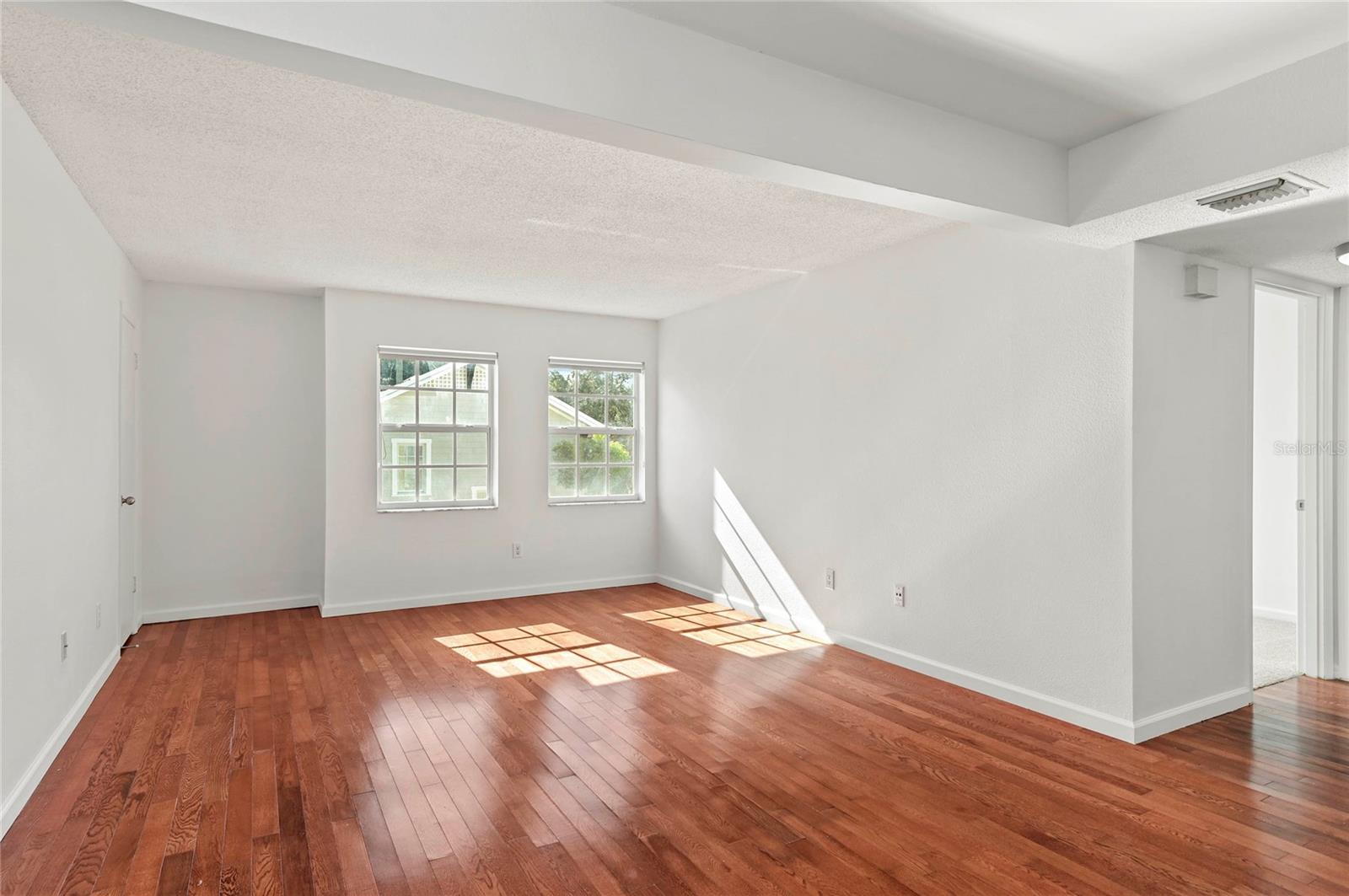 AMELIA PLACE, A CONDOMINIUM - Residential