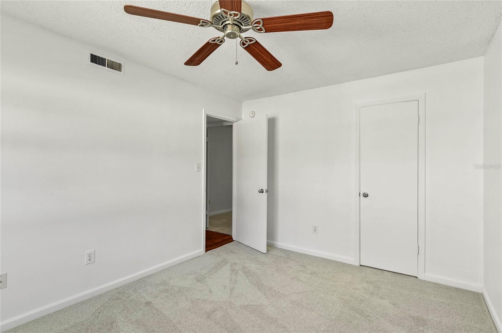 AMELIA PLACE, A CONDOMINIUM - Residential