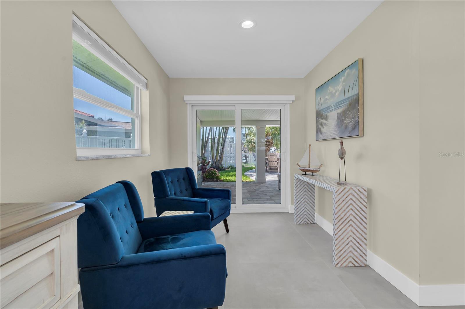 PARADISE ISLAND 6TH ADD - Residential