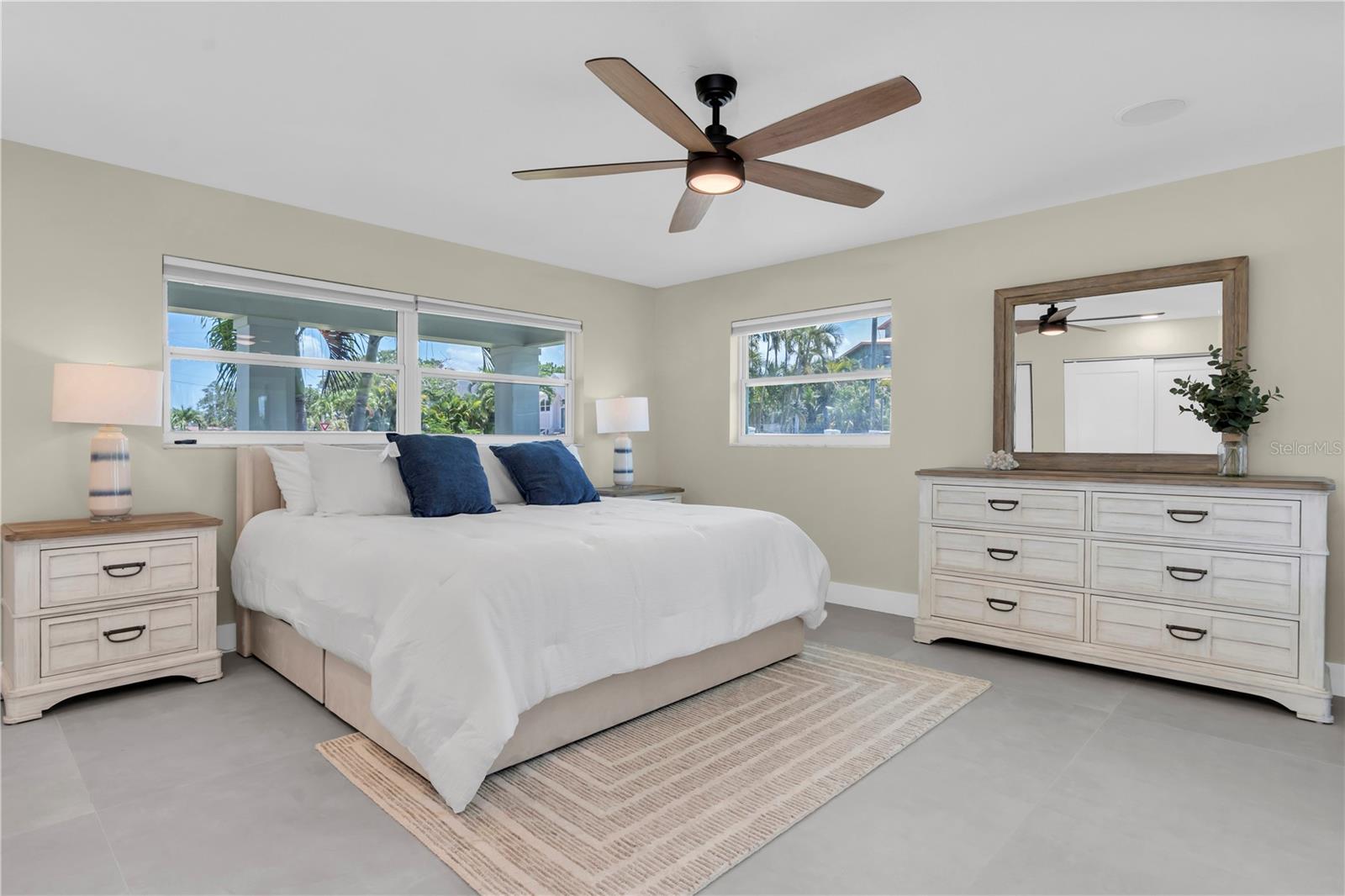 PARADISE ISLAND 6TH ADD - Residential