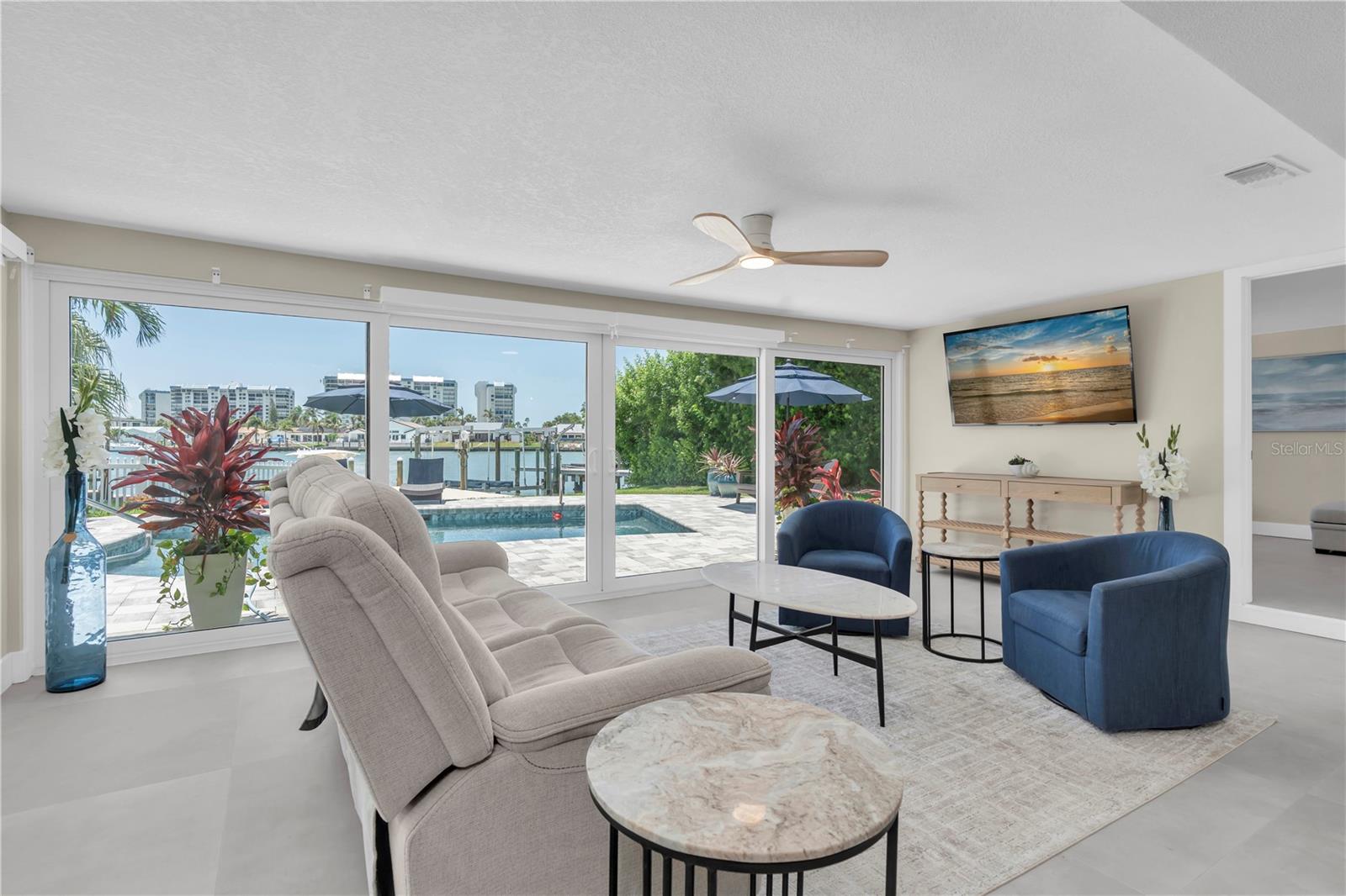 PARADISE ISLAND 6TH ADD - Residential