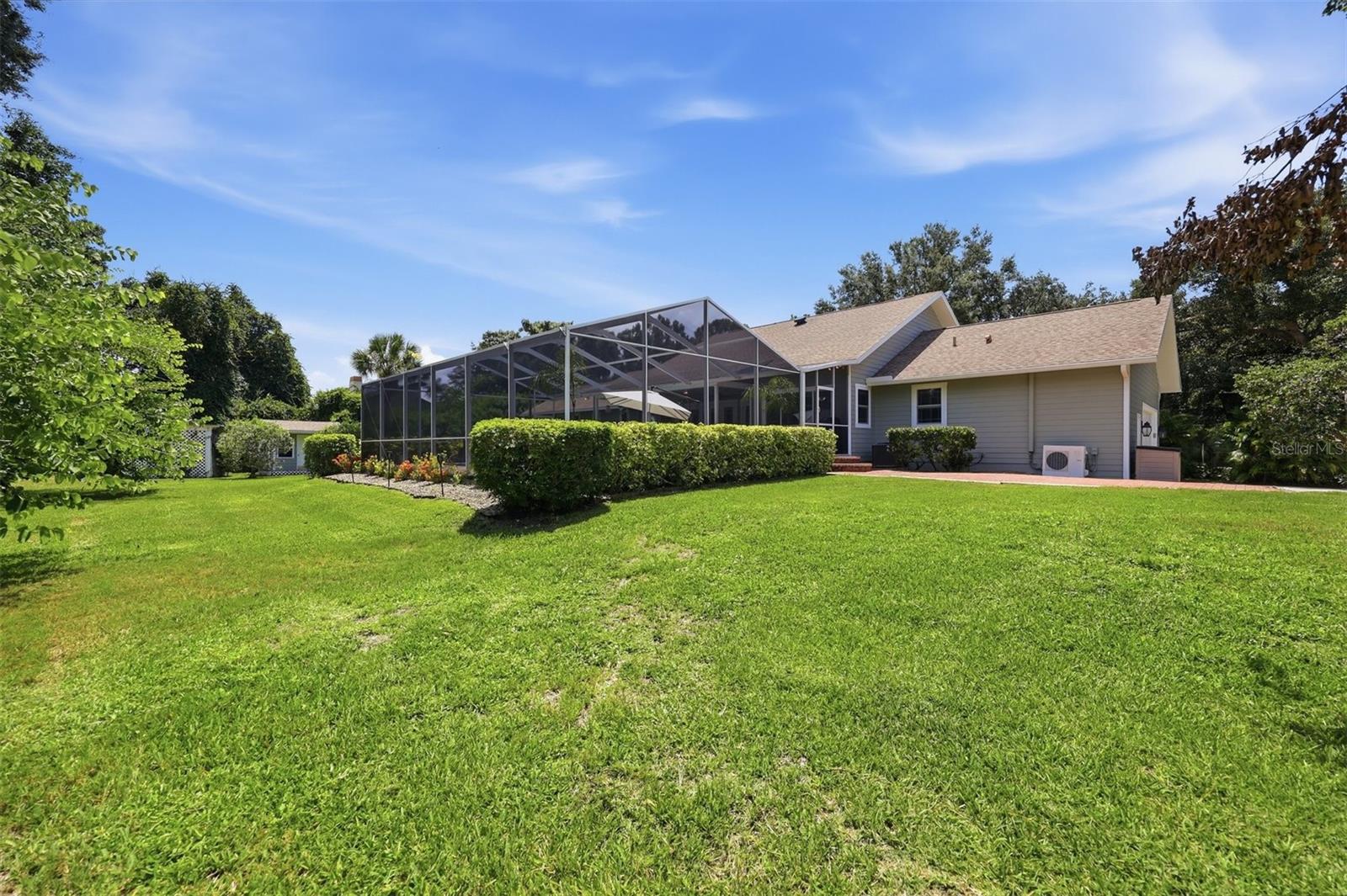 VENICE ACRES - Residential