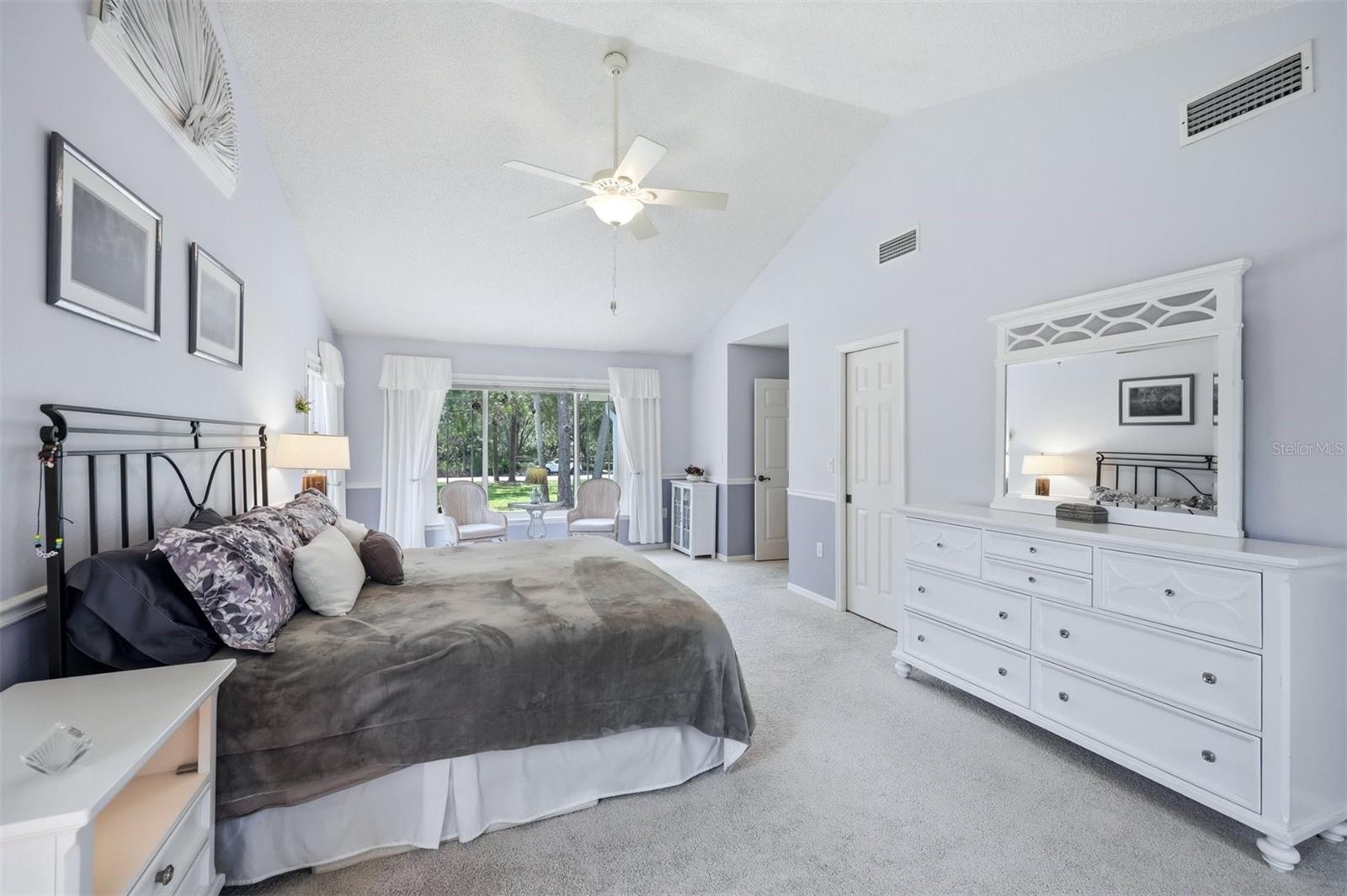VENICE ACRES - Residential
