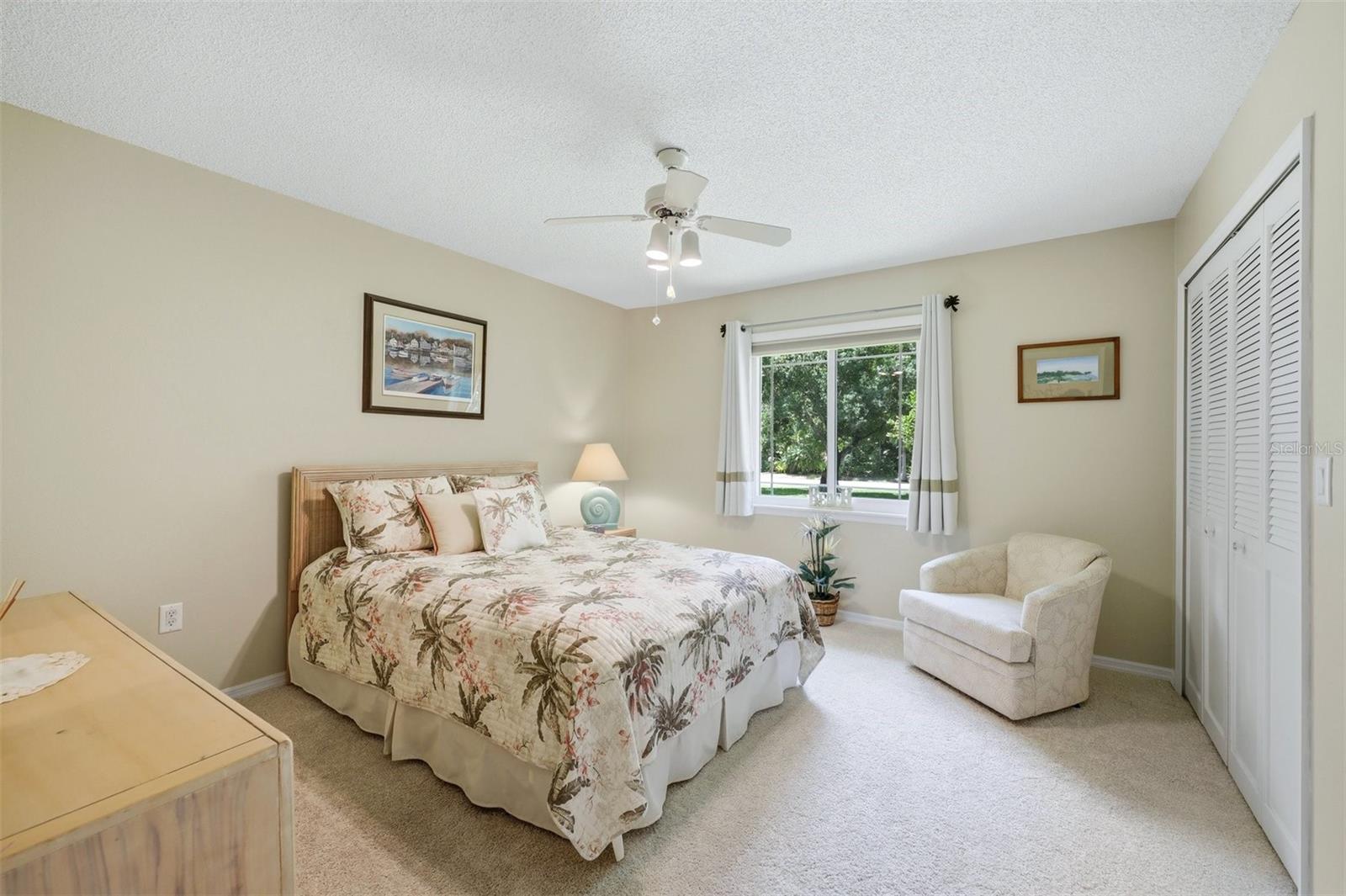 VENICE ACRES - Residential