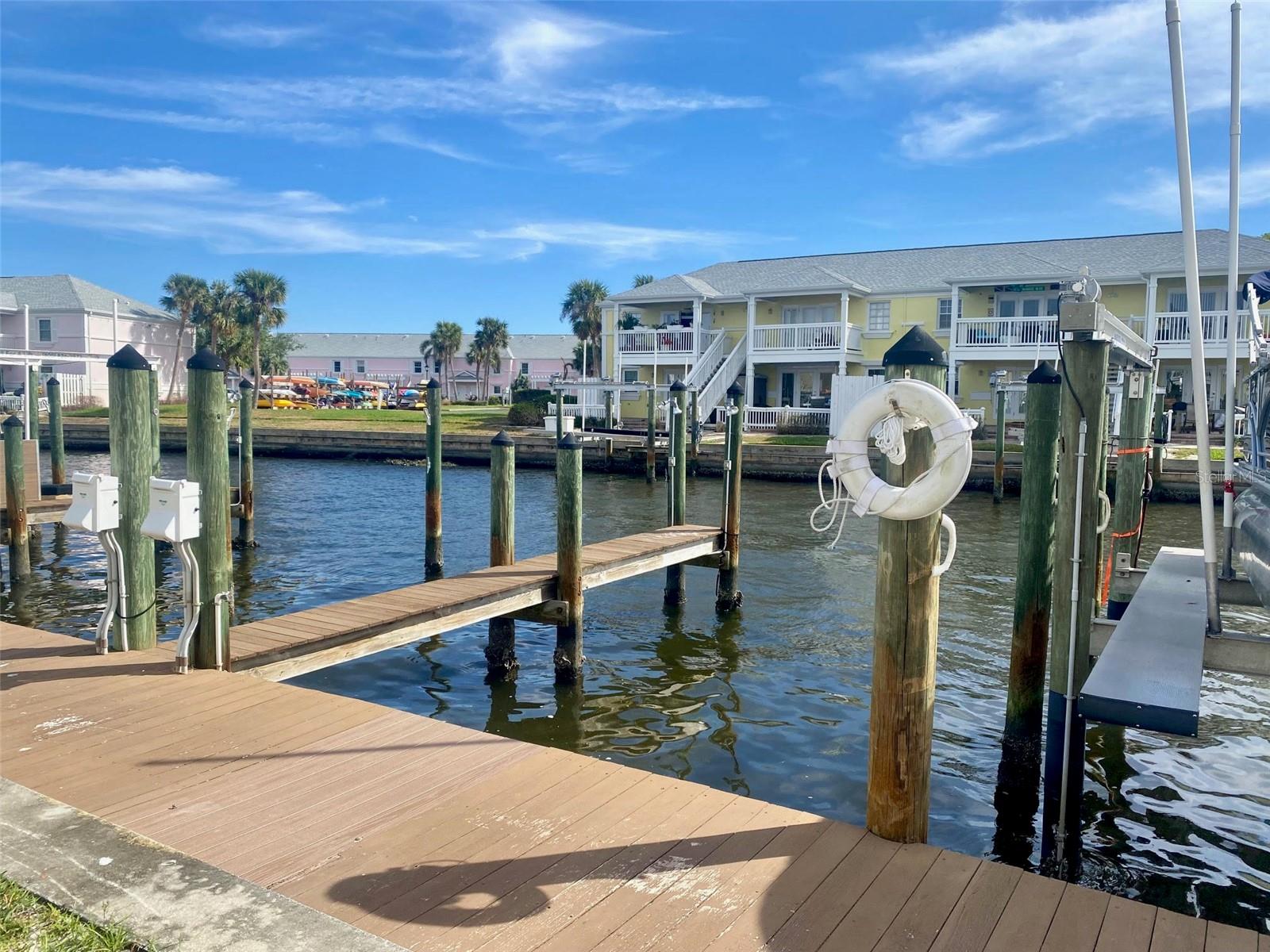 WATERSIDE AT COQUINA KEY DOCK CONDO - Residential