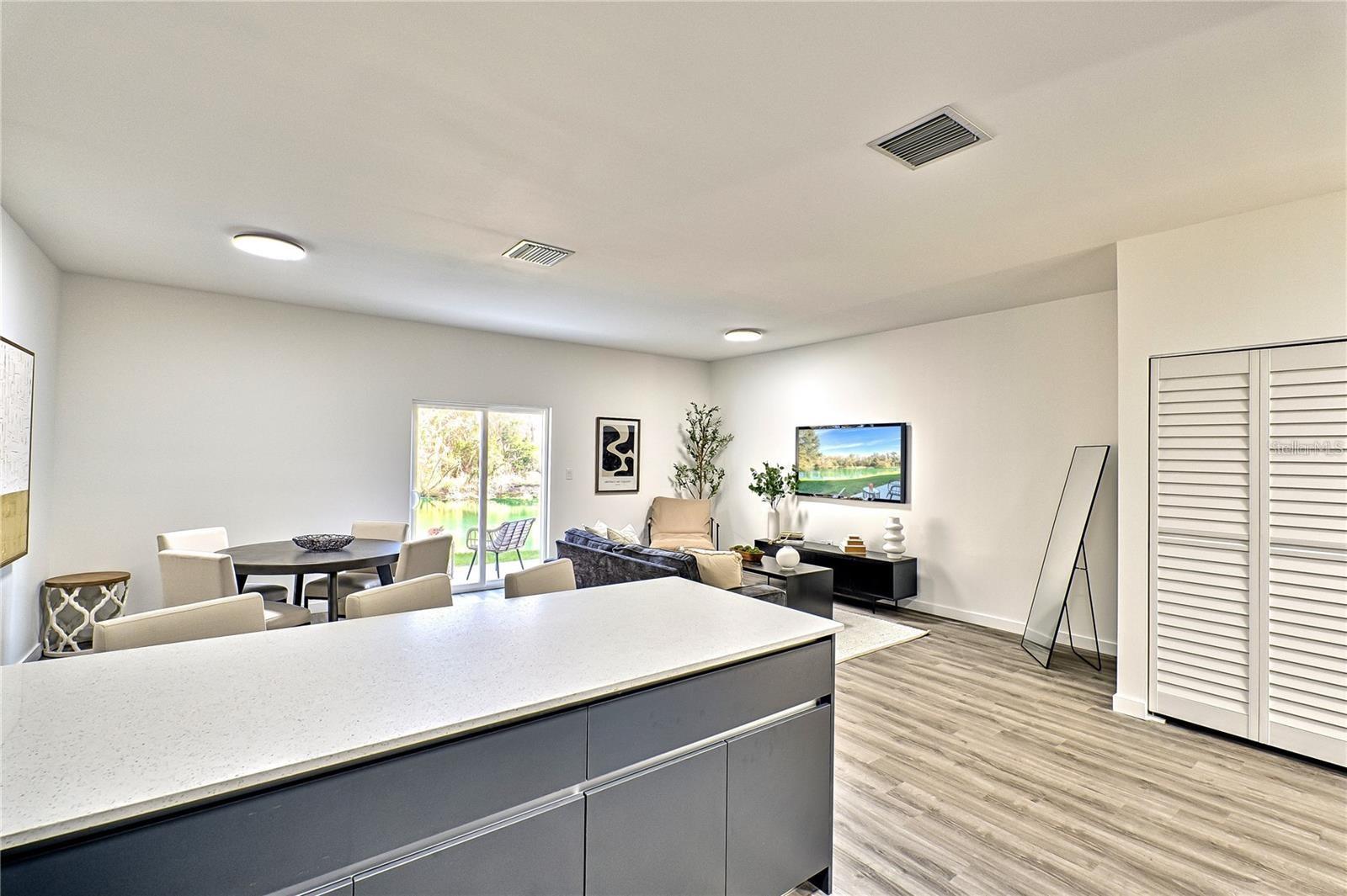 EAGLE TRACE TOWNHOMES CONDO - Residential
