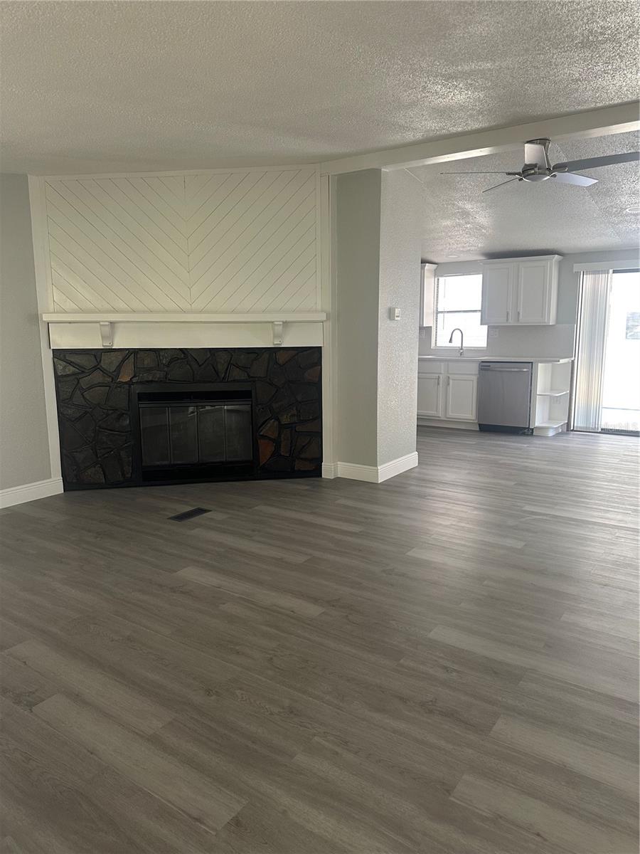 SUNCOAST HIGHLANDS - Residential