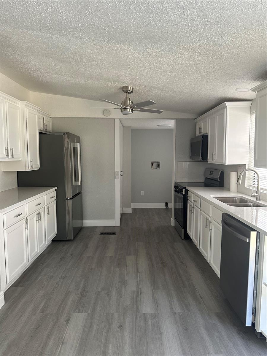 SUNCOAST HIGHLANDS - Residential