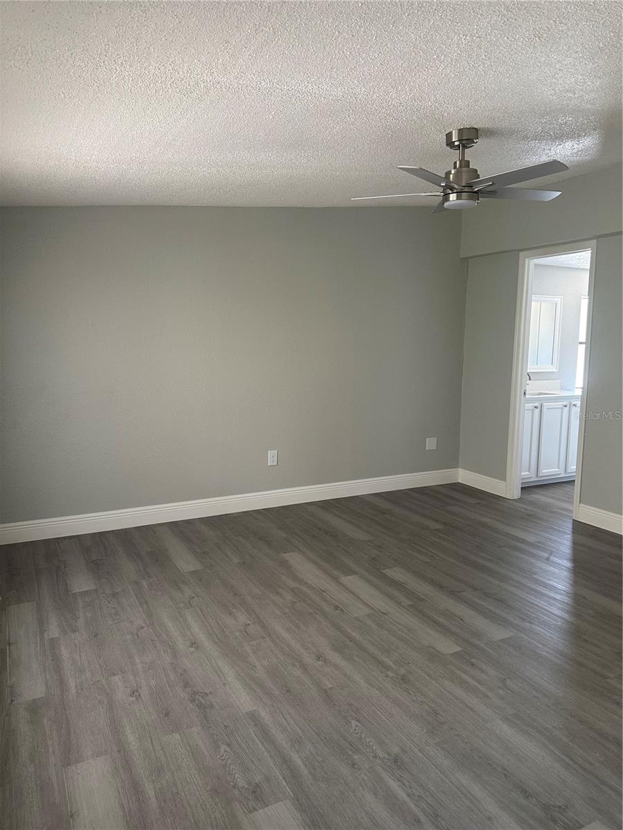SUNCOAST HIGHLANDS - Residential