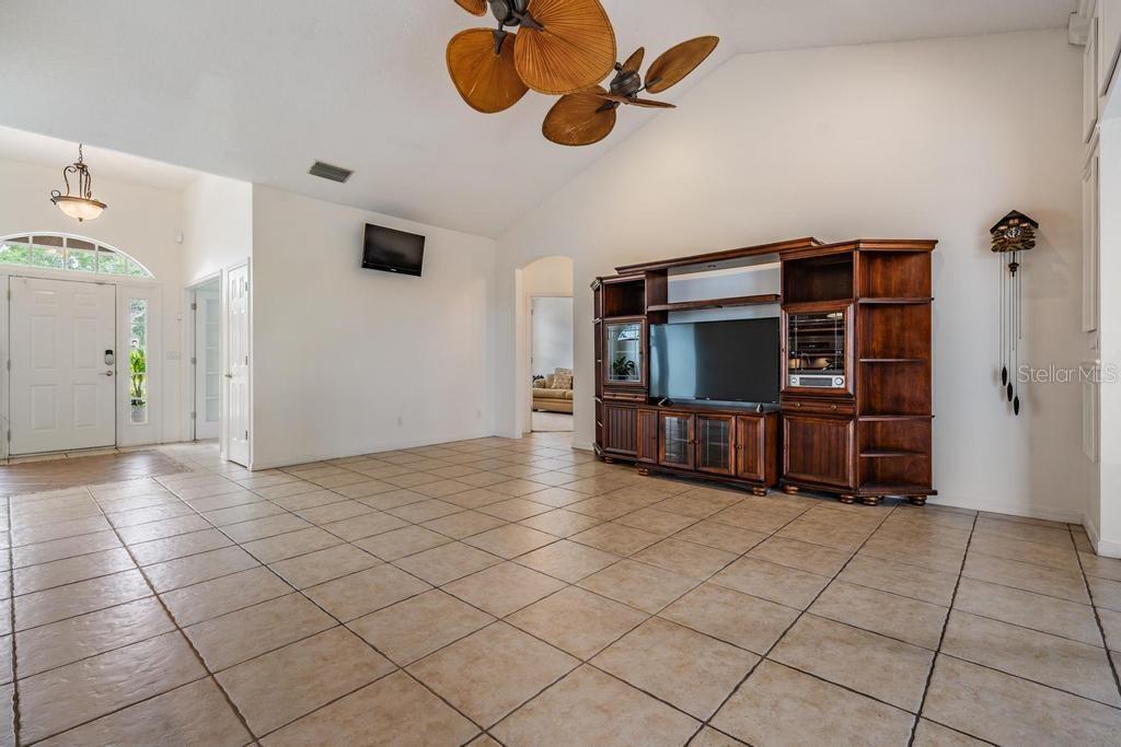 LAKE PADGETT ESTATES - Residential