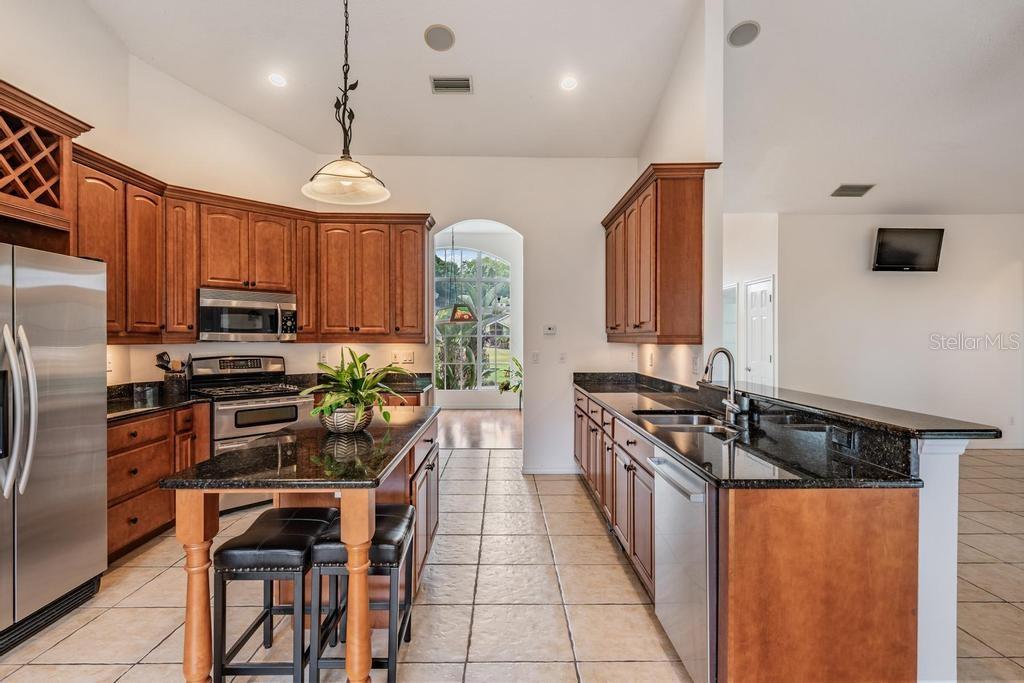 LAKE PADGETT ESTATES - Residential