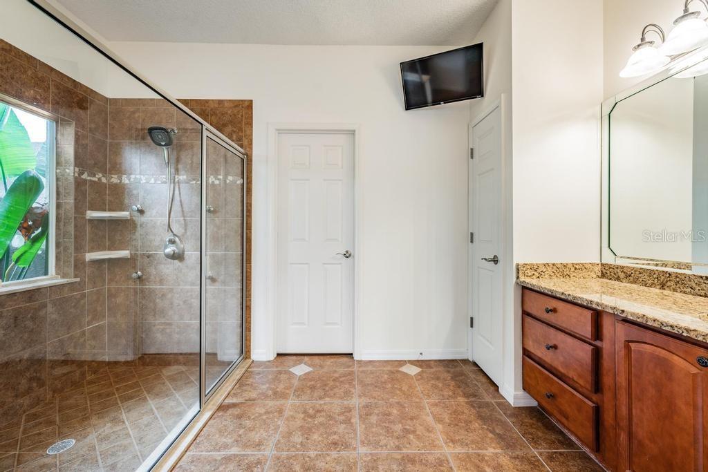 LAKE PADGETT ESTATES - Residential