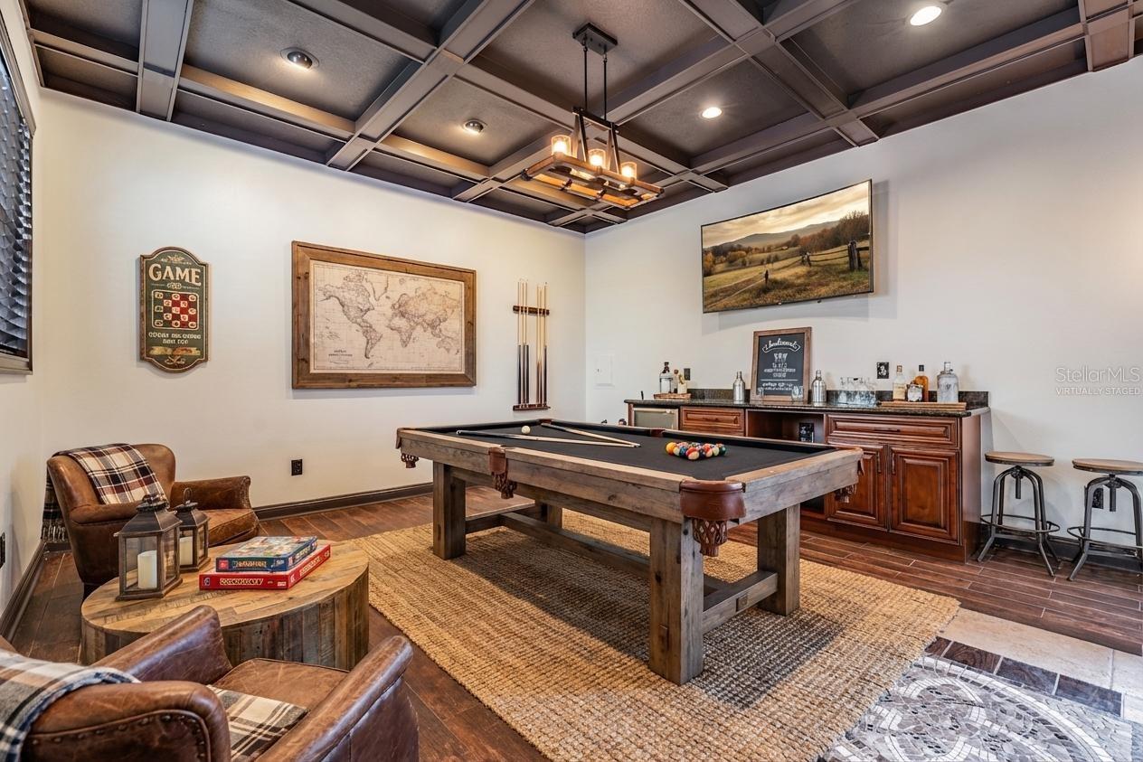 LAKE PADGETT ESTATES - Residential