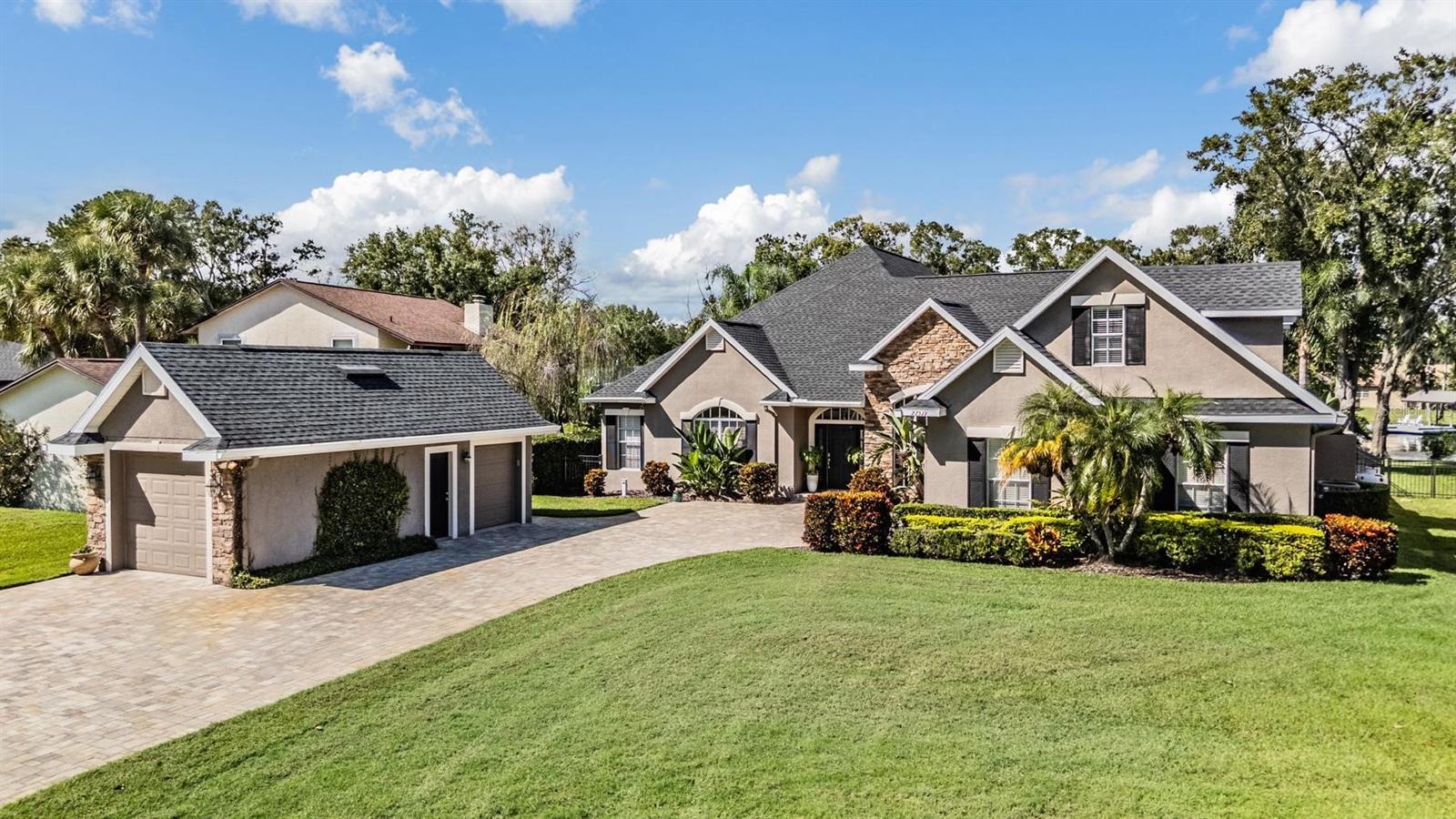 LAKE PADGETT ESTATES - Residential