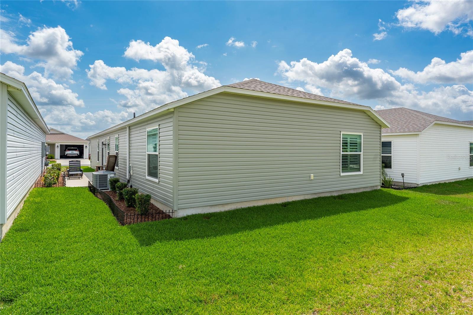 THE VILLAGES OF SOUTHERN OAKS - Residential