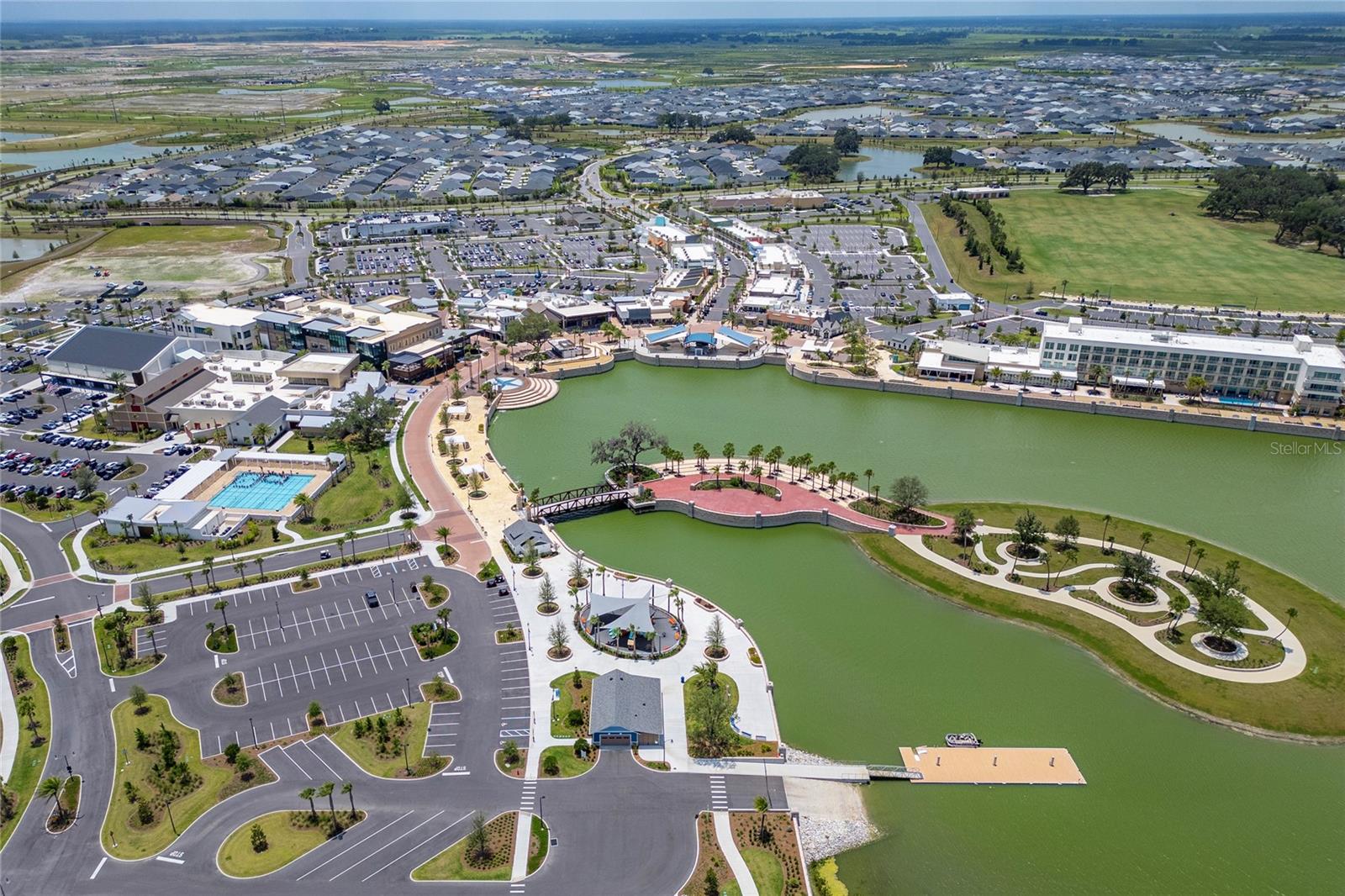 THE VILLAGES OF SOUTHERN OAKS - Residential