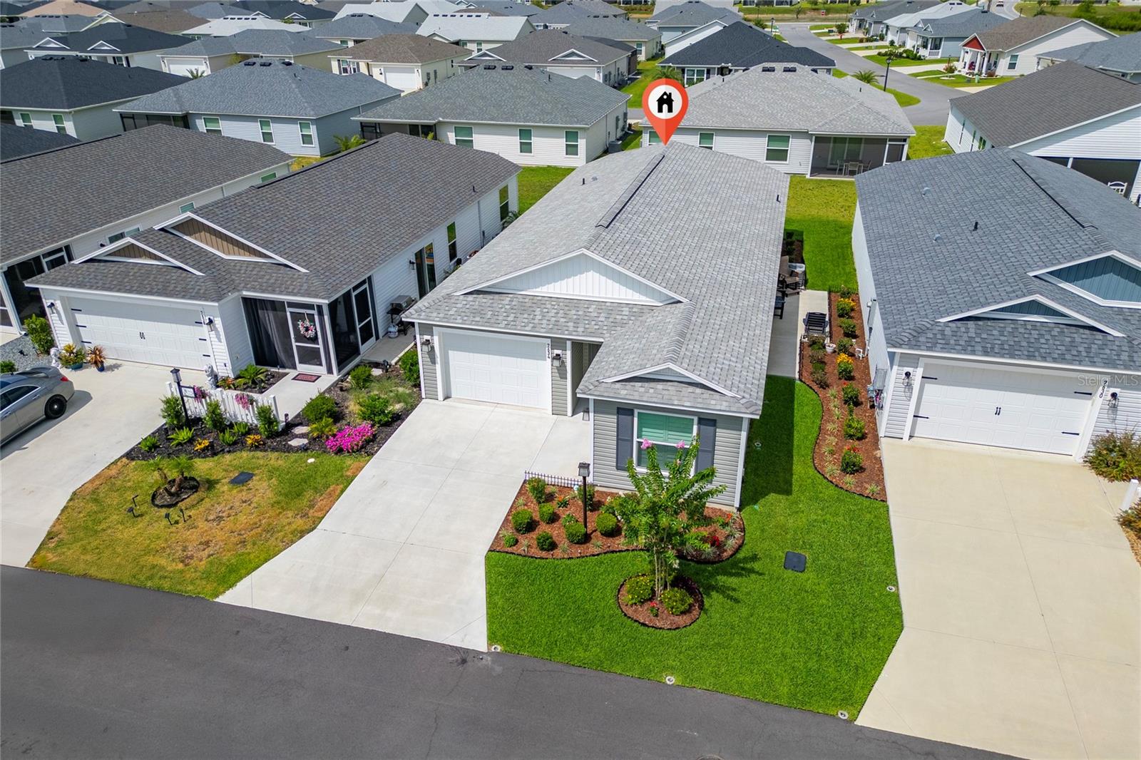 THE VILLAGES OF SOUTHERN OAKS - Residential