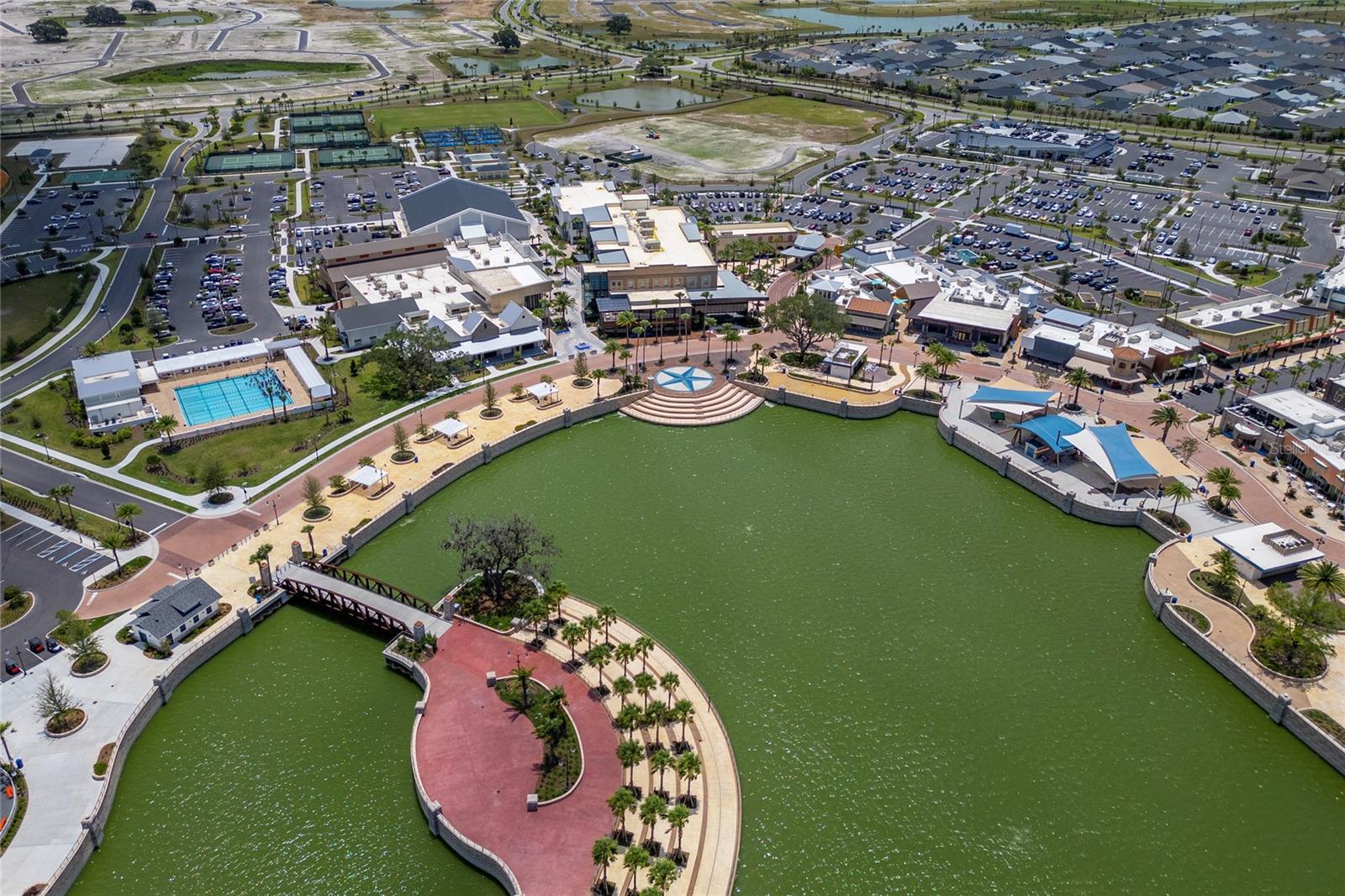 THE VILLAGES OF SOUTHERN OAKS - Residential