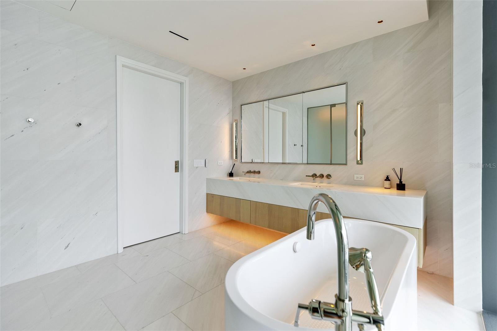 WATER STREET CONDOMINIUM - Residential