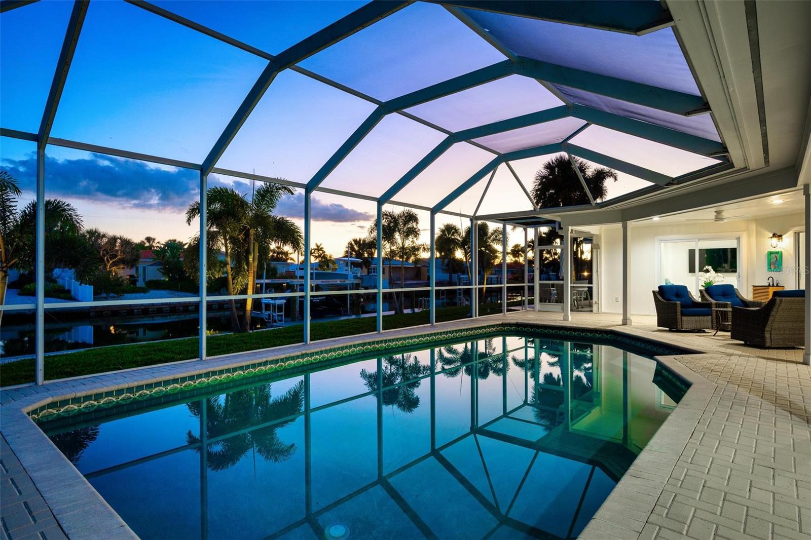 KEY ROYALE 13TH ADD - Residential