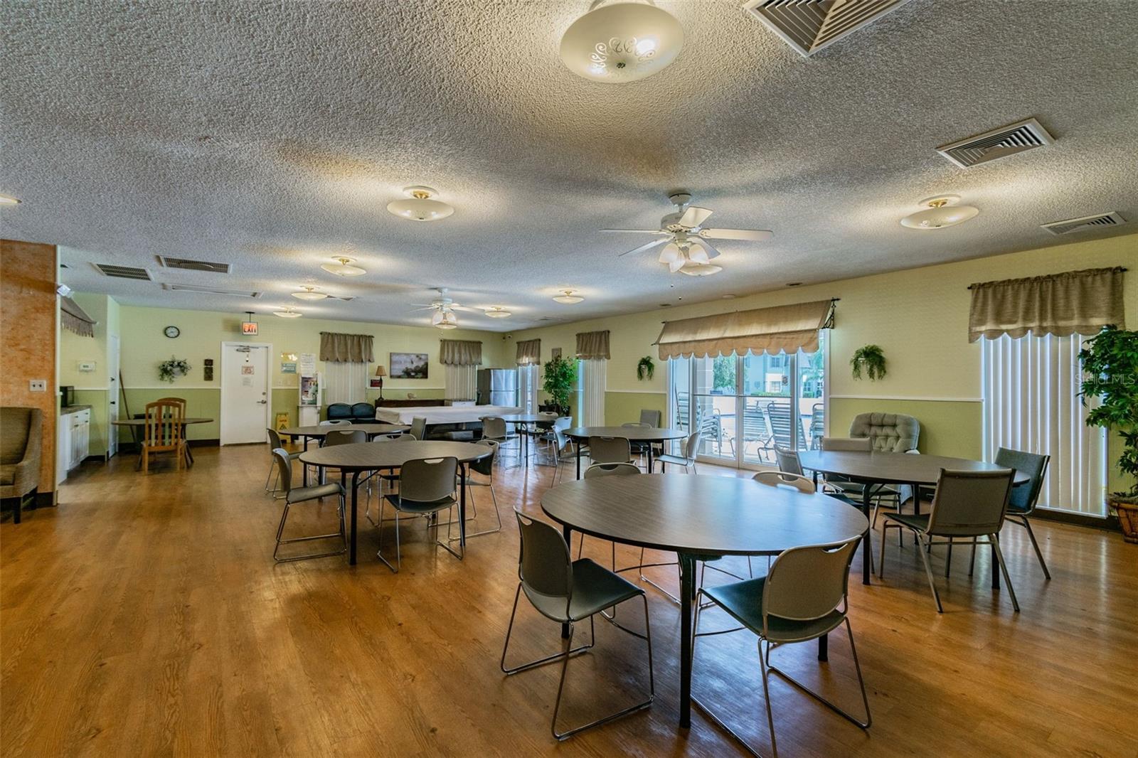 TRADEWINDS CONDO - Residential