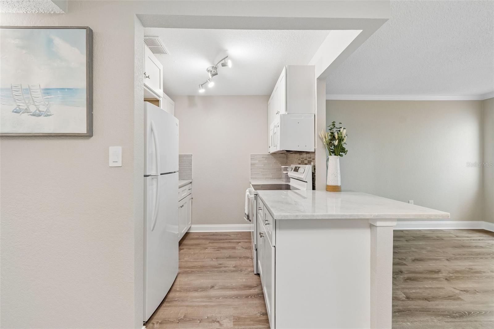 TRADEWINDS CONDO - Residential