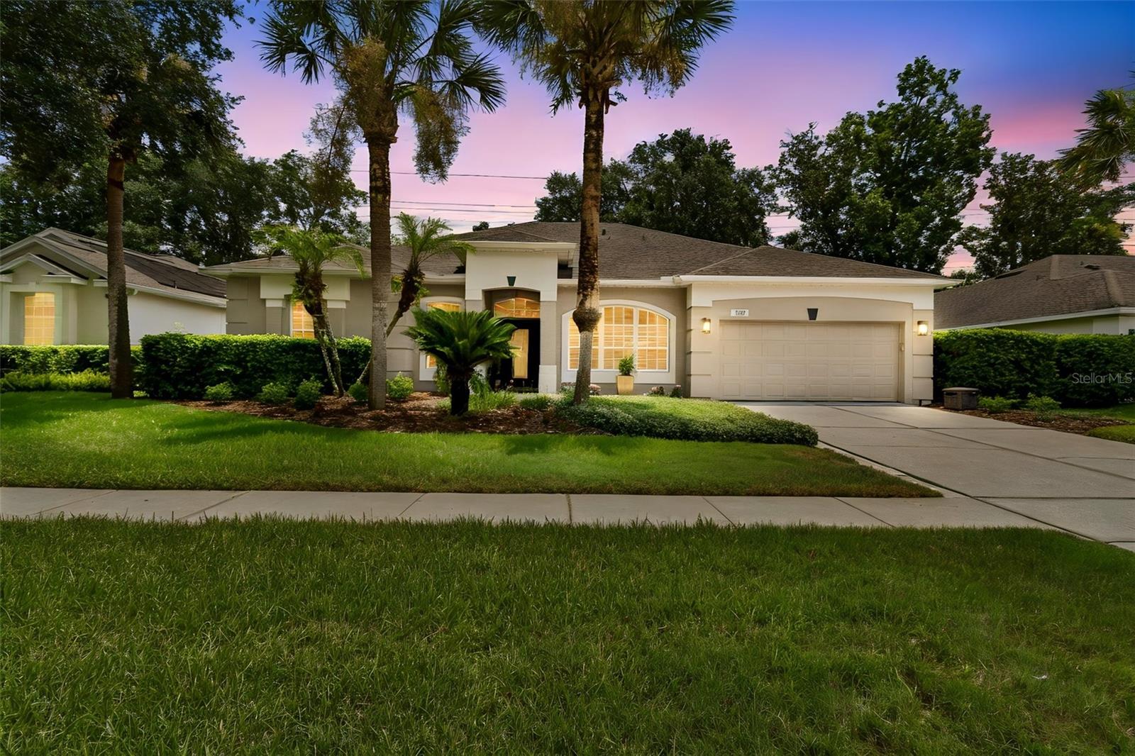 WINDING HOLLOW - Residential