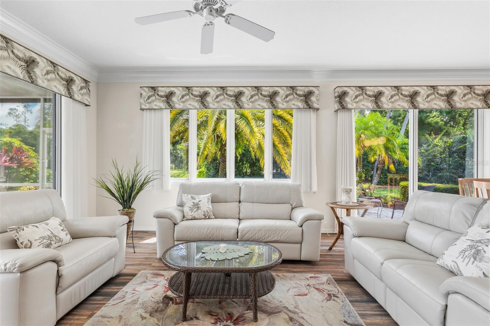 ROSEDALE 11 - Residential