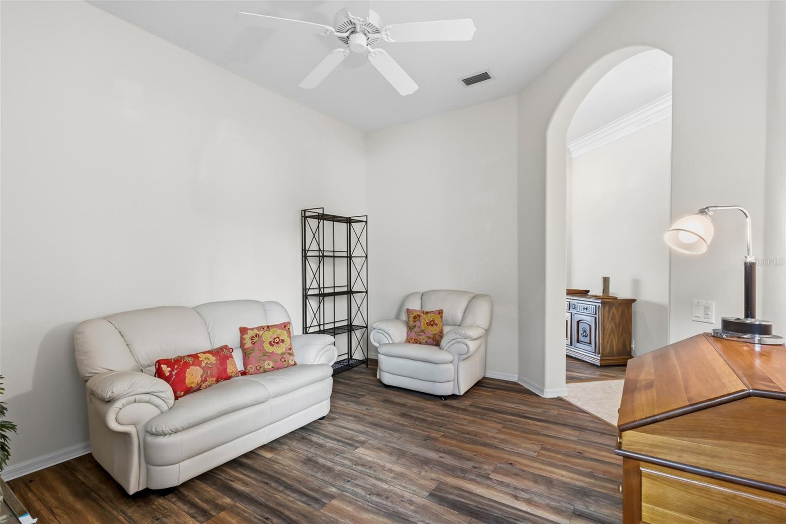 ROSEDALE 11 - Residential