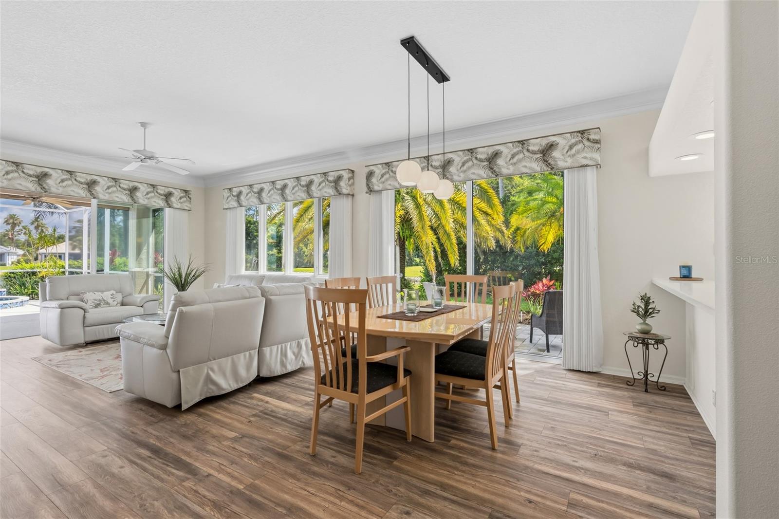 ROSEDALE 11 - Residential