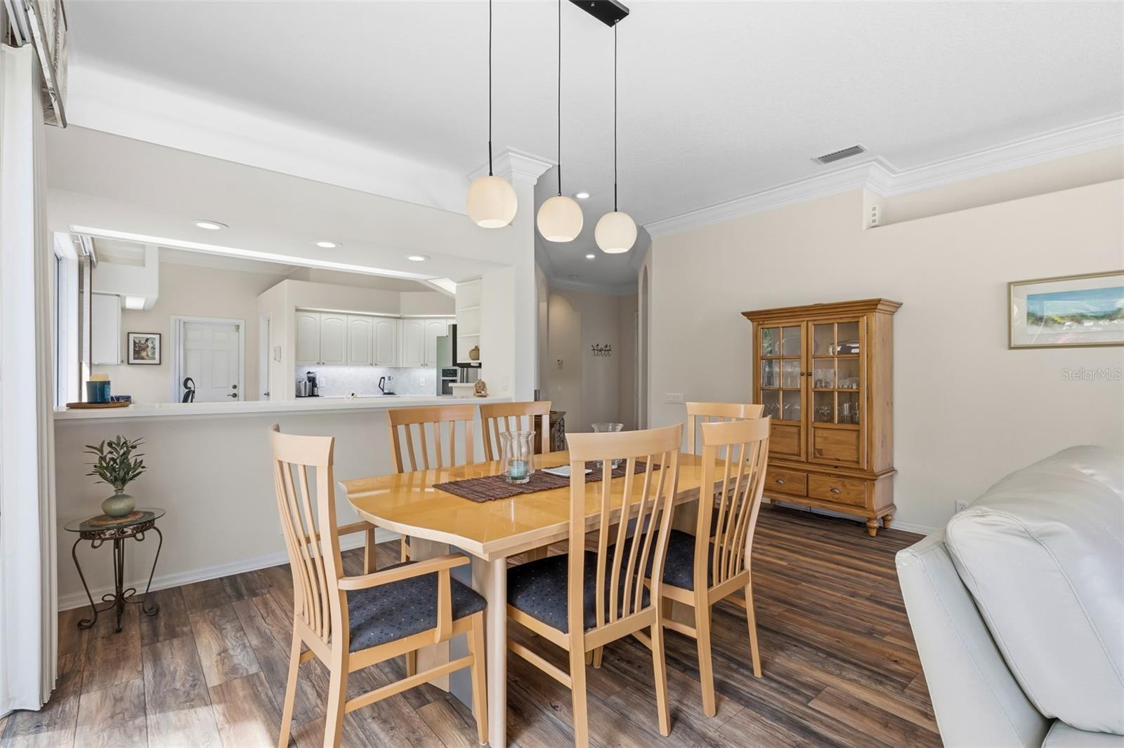 ROSEDALE 11 - Residential