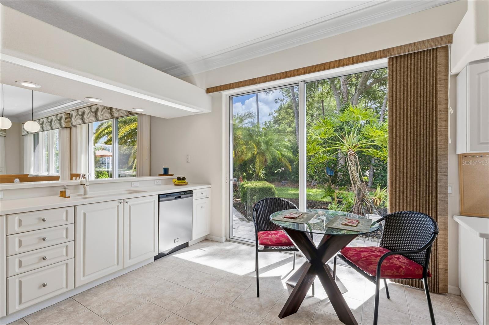 ROSEDALE 11 - Residential