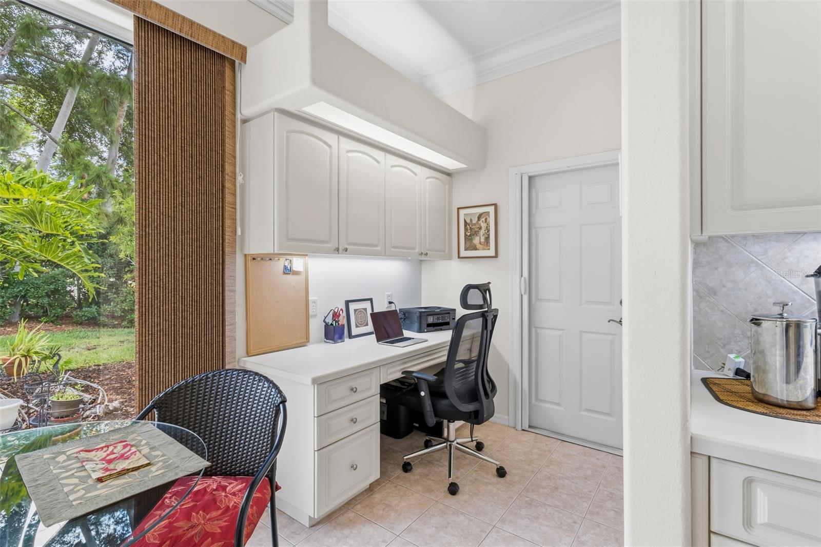 ROSEDALE 11 - Residential